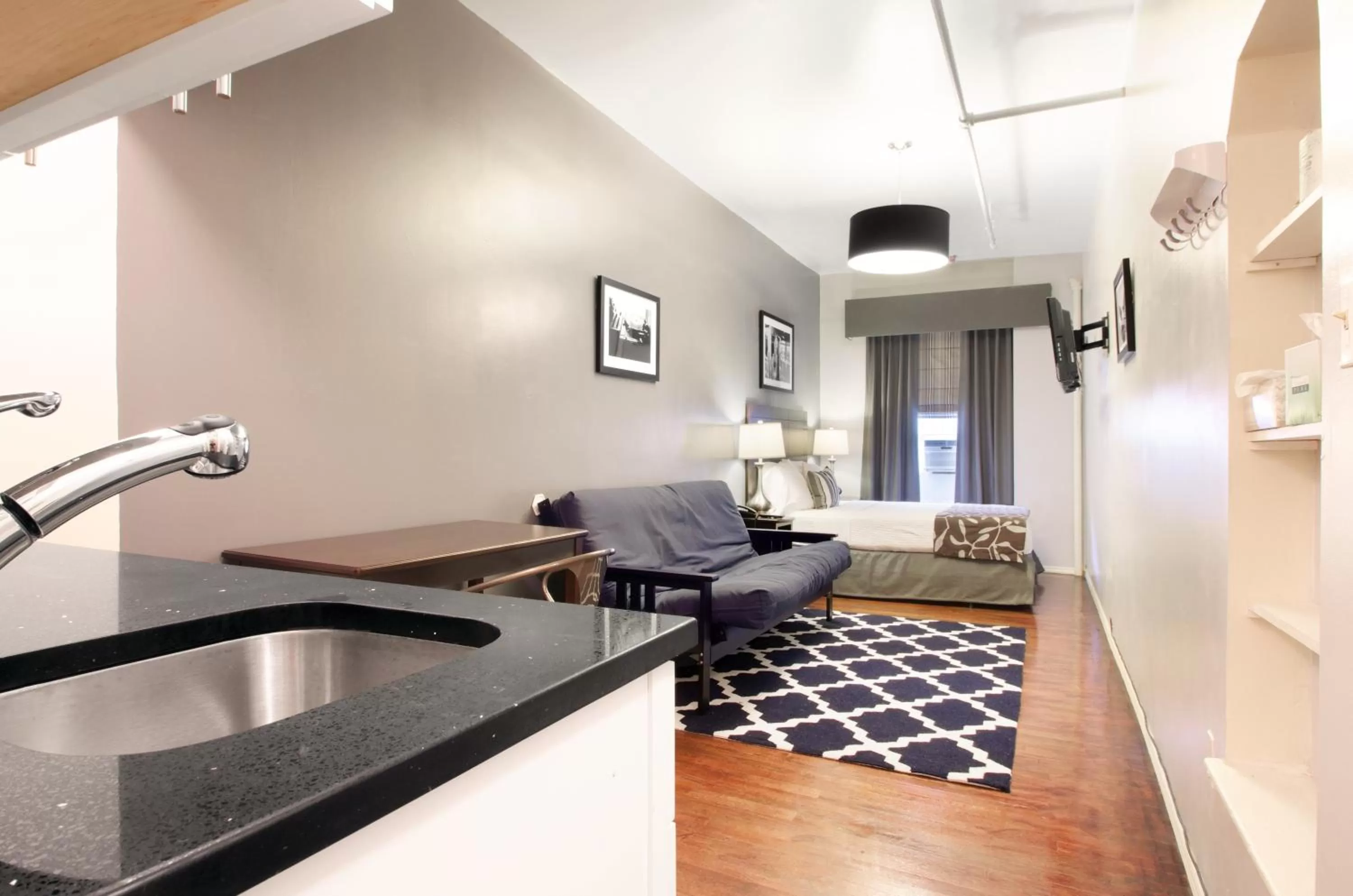 Photo of the whole room in Hotel 309