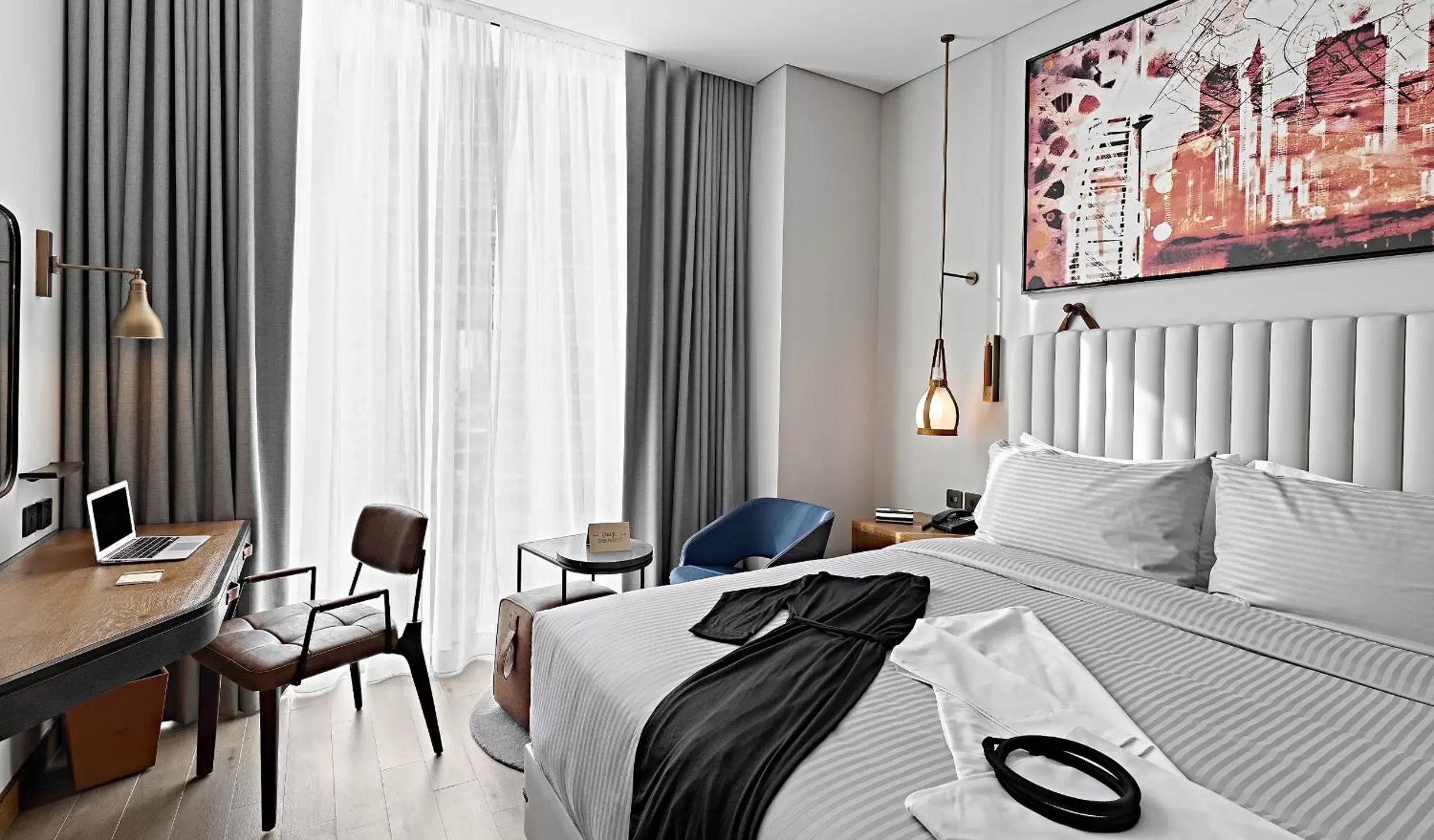 Fam Pad in Revier Hotel - Dubai Fam Pad in Revier Hotel - Dubai