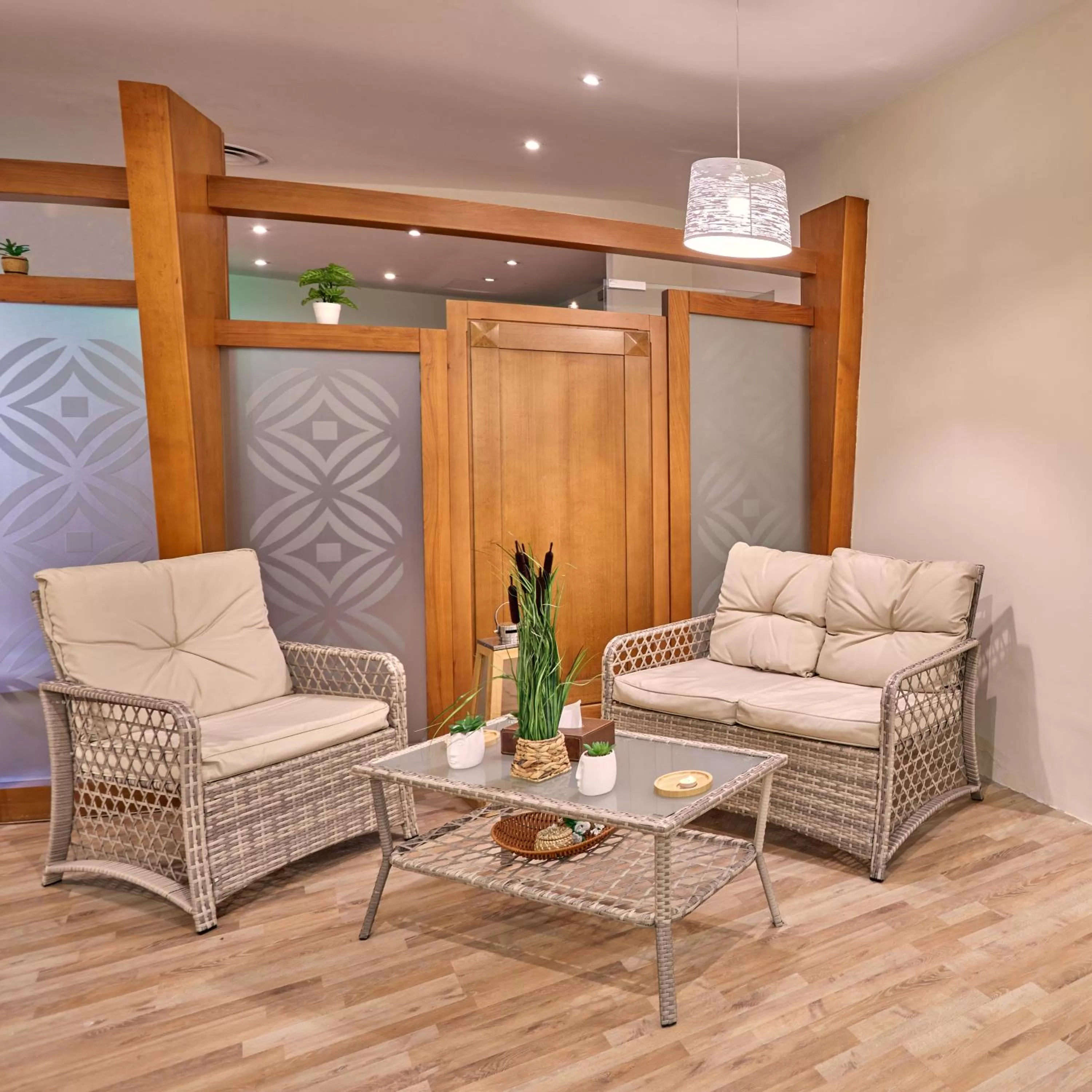 Seating area in Crowne Plaza Riyadh Al Waha by IHG