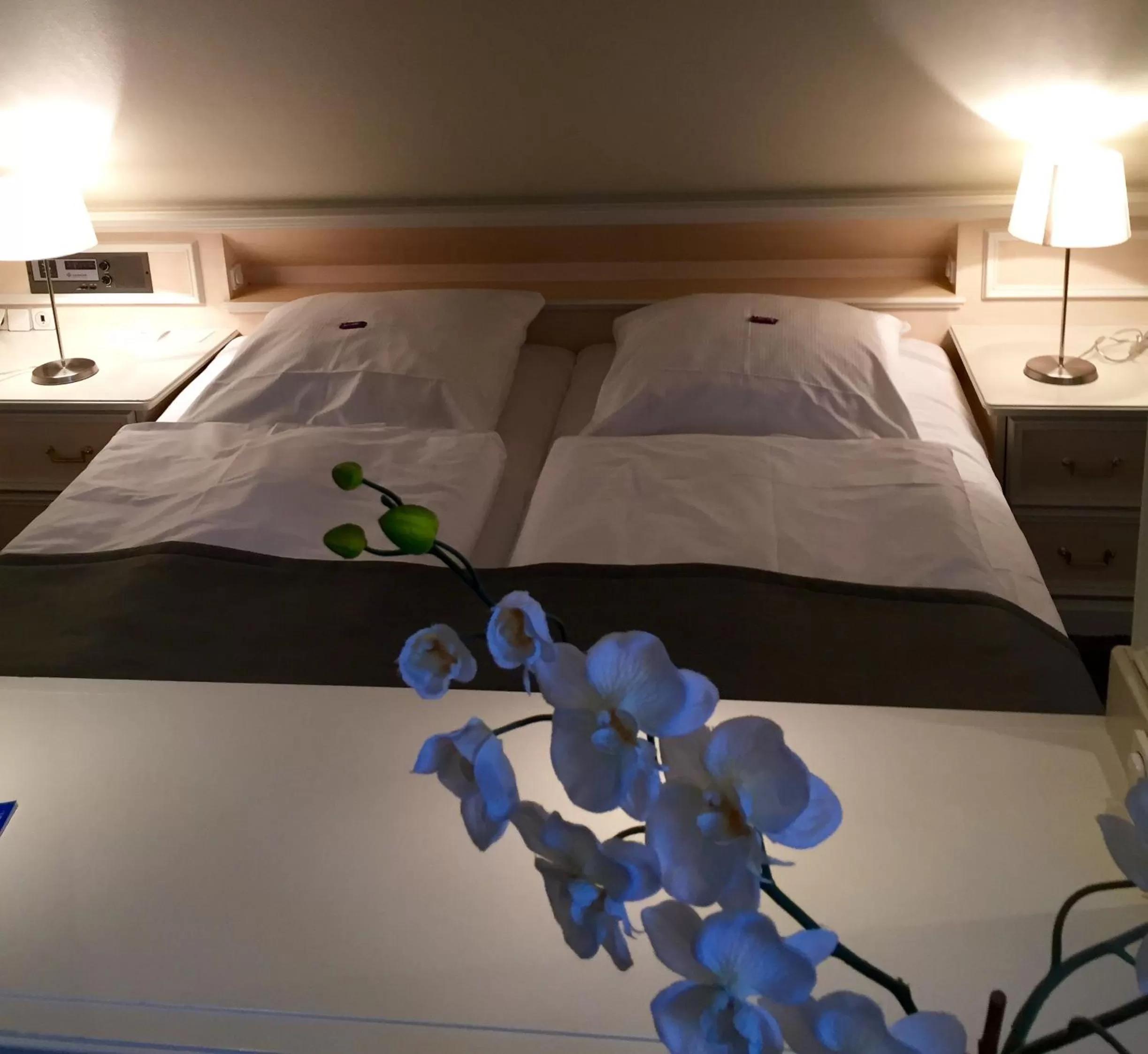 Bed in Hotel Lippischer Hof