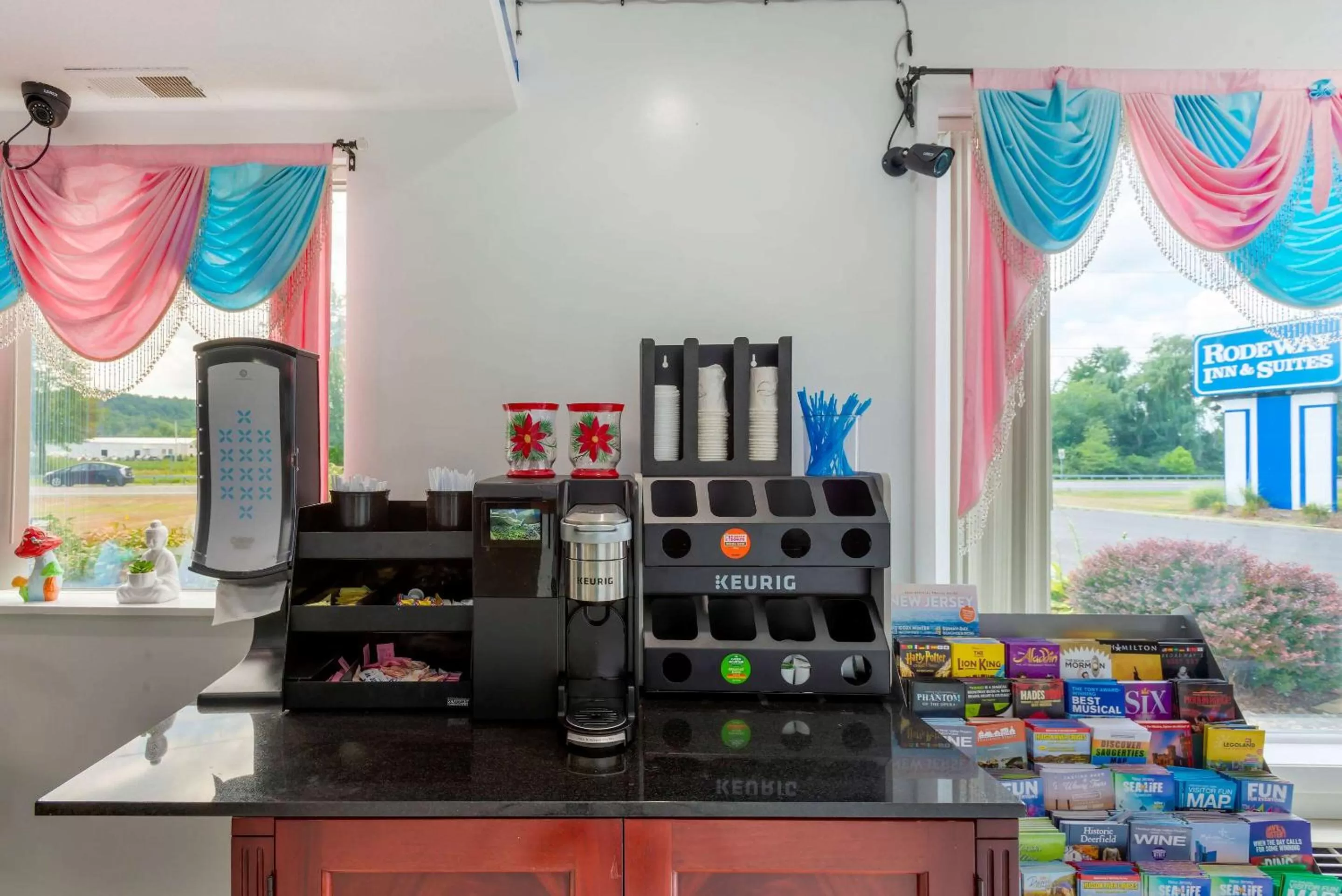 Lobby or reception in Rodeway Inn & Suites New Paltz - Hudson Valley