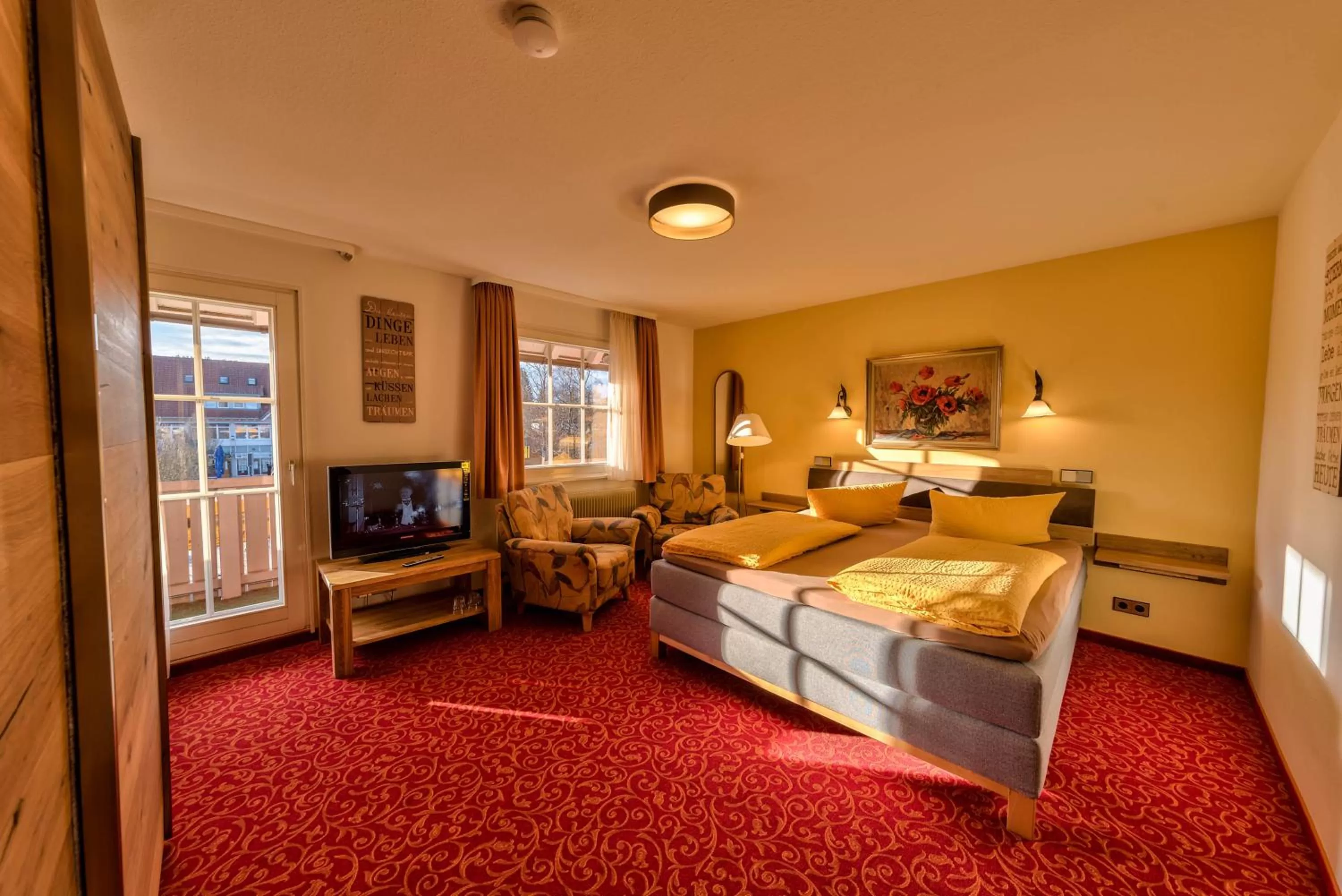 Photo of the whole room in Hotel Sonneneck Titisee -Adults Only-