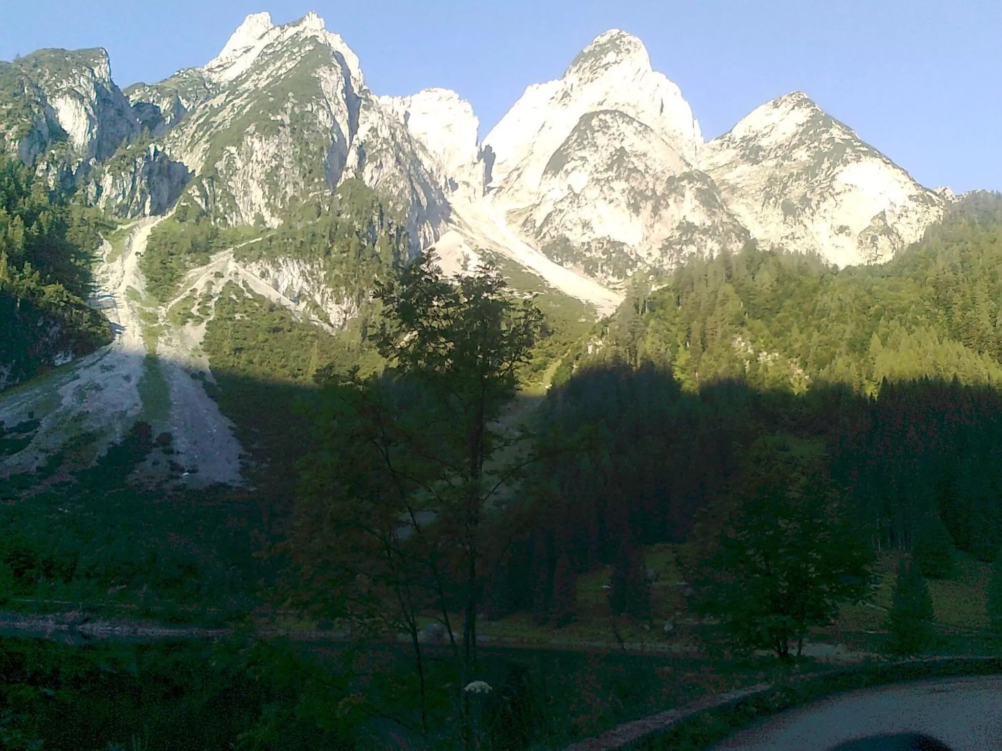 Nearby landmark, Mountain View in Privatpension Gosaukammblick