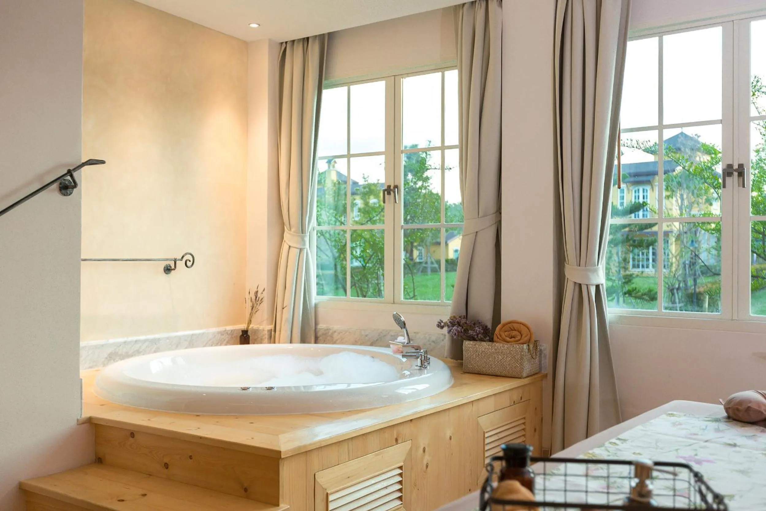 Spa and wellness centre/facilities, Bed in U Khao Yai