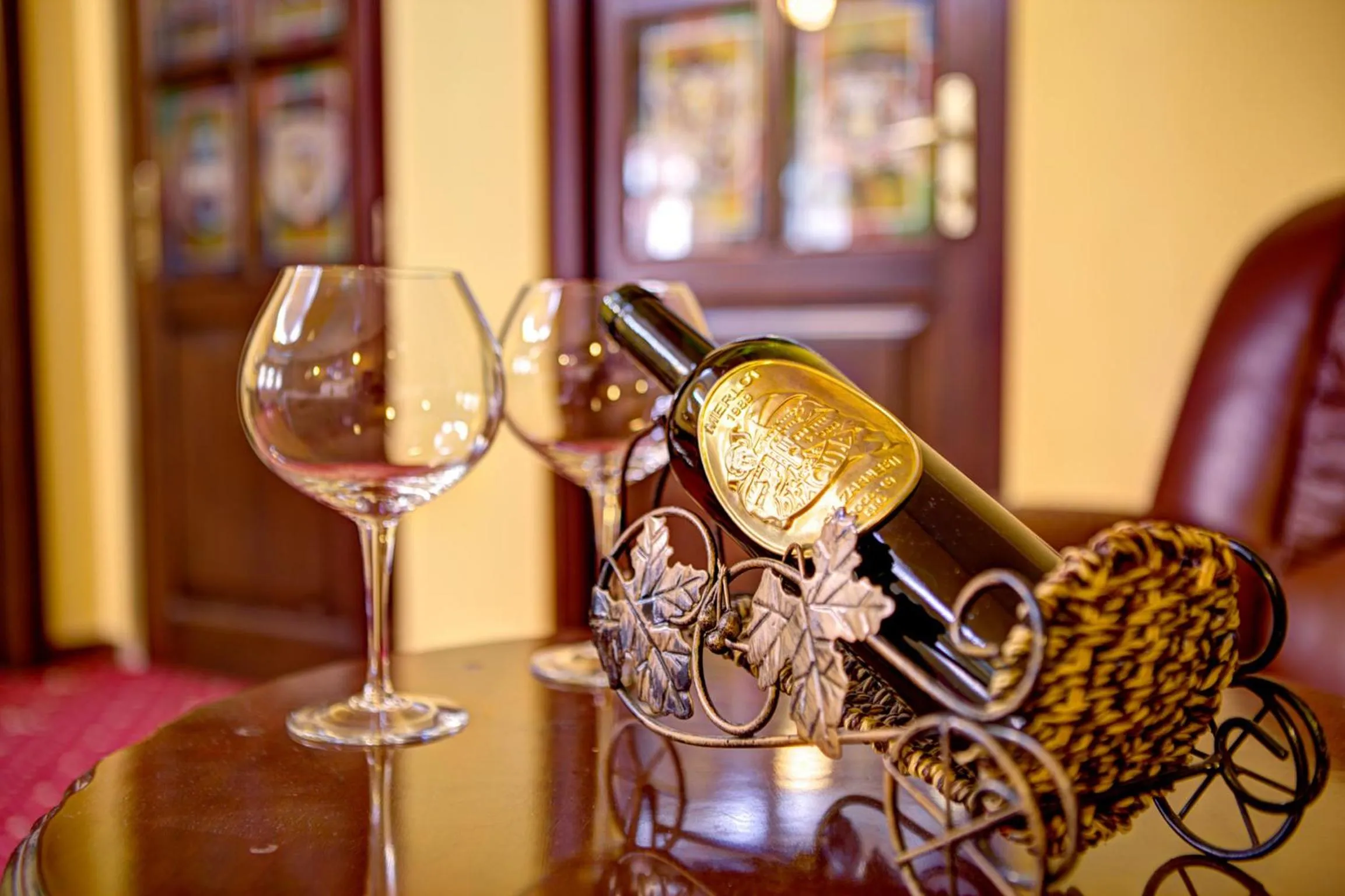 Drinks in House of Dracula Hotel