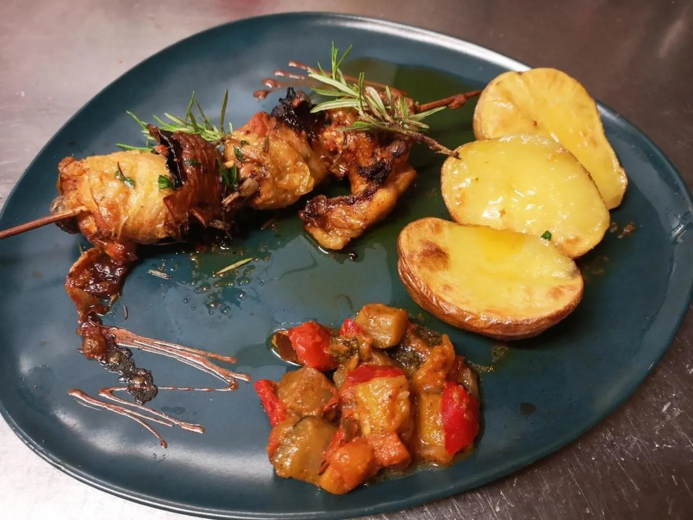 Restaurant/places to eat in Campanile Toulouse Purpan