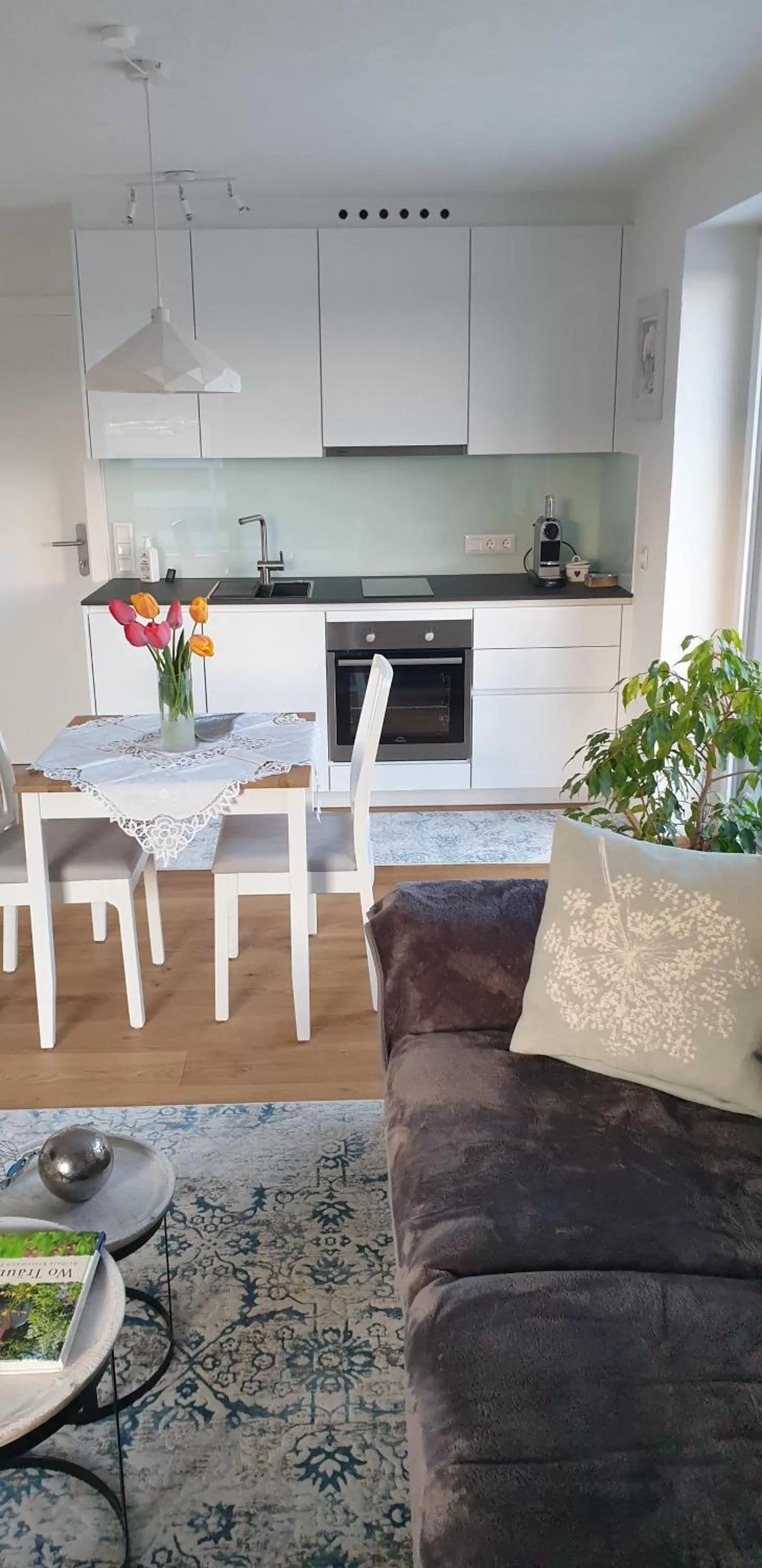 Living room, Kitchen/Kitchenette in Bed and Breakfast Mittelkärnten