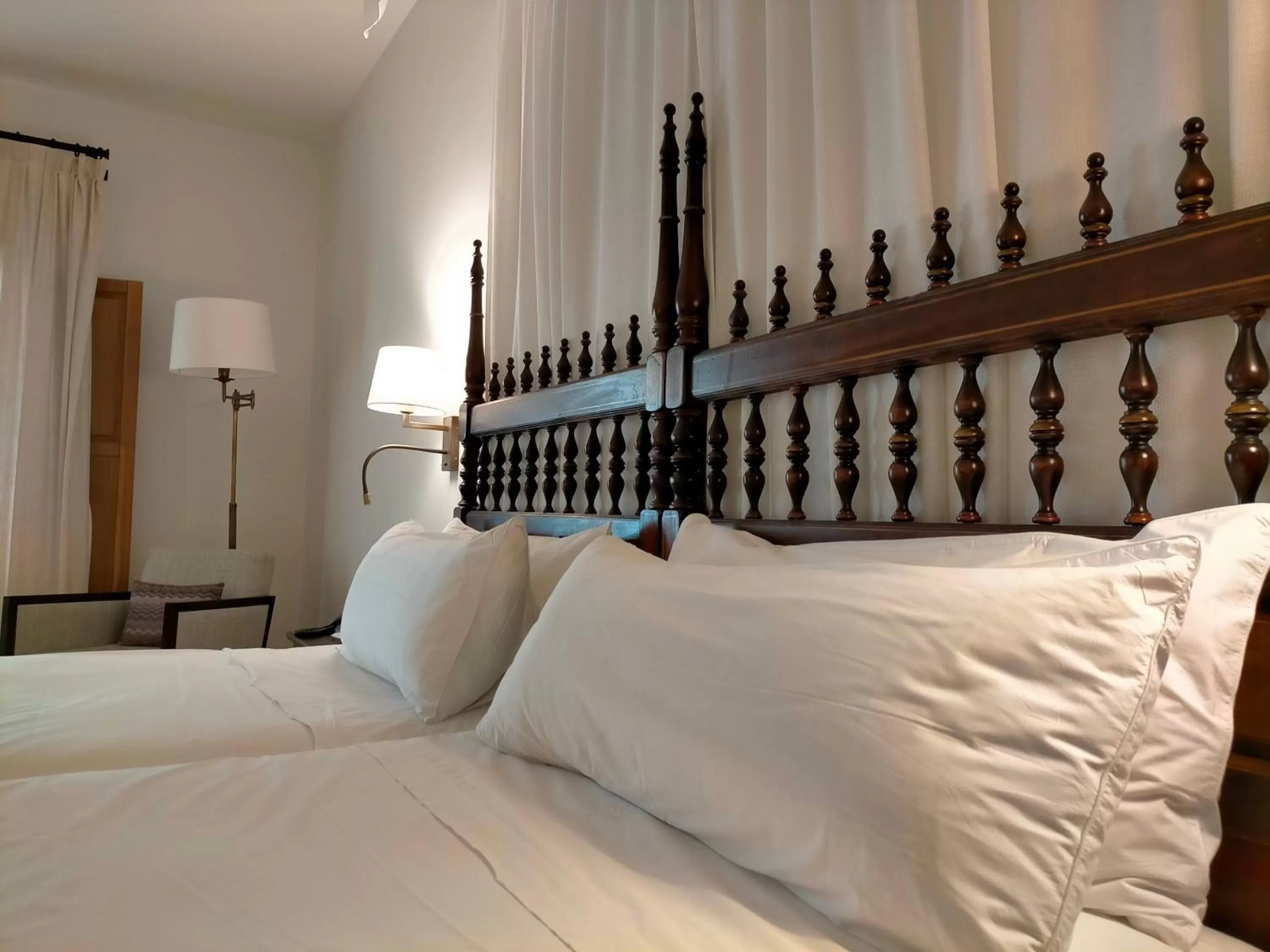 Bed in Parador de Benavente