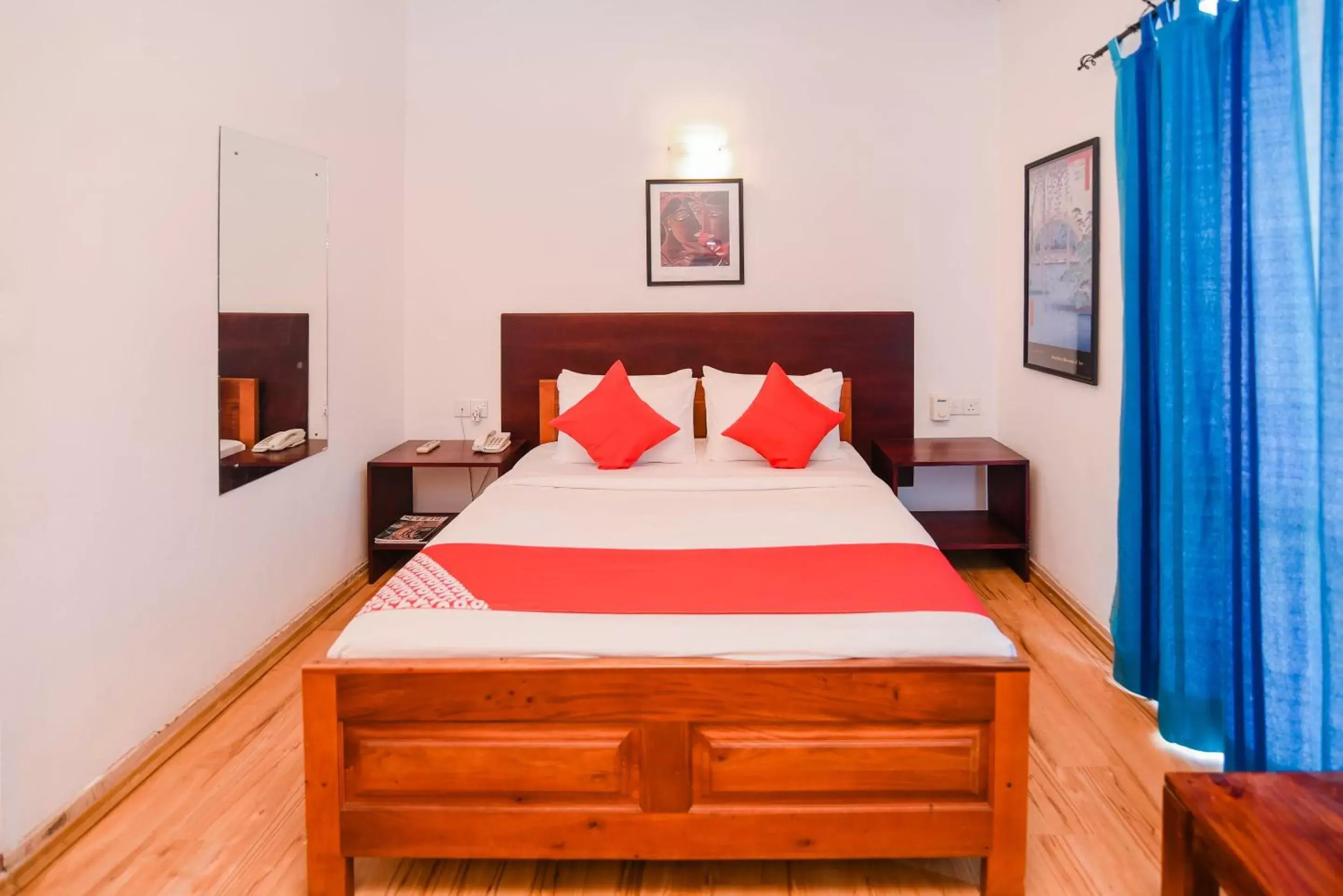 Double Room - single occupancy in Hill House Double Room - single occupancy in Hill House