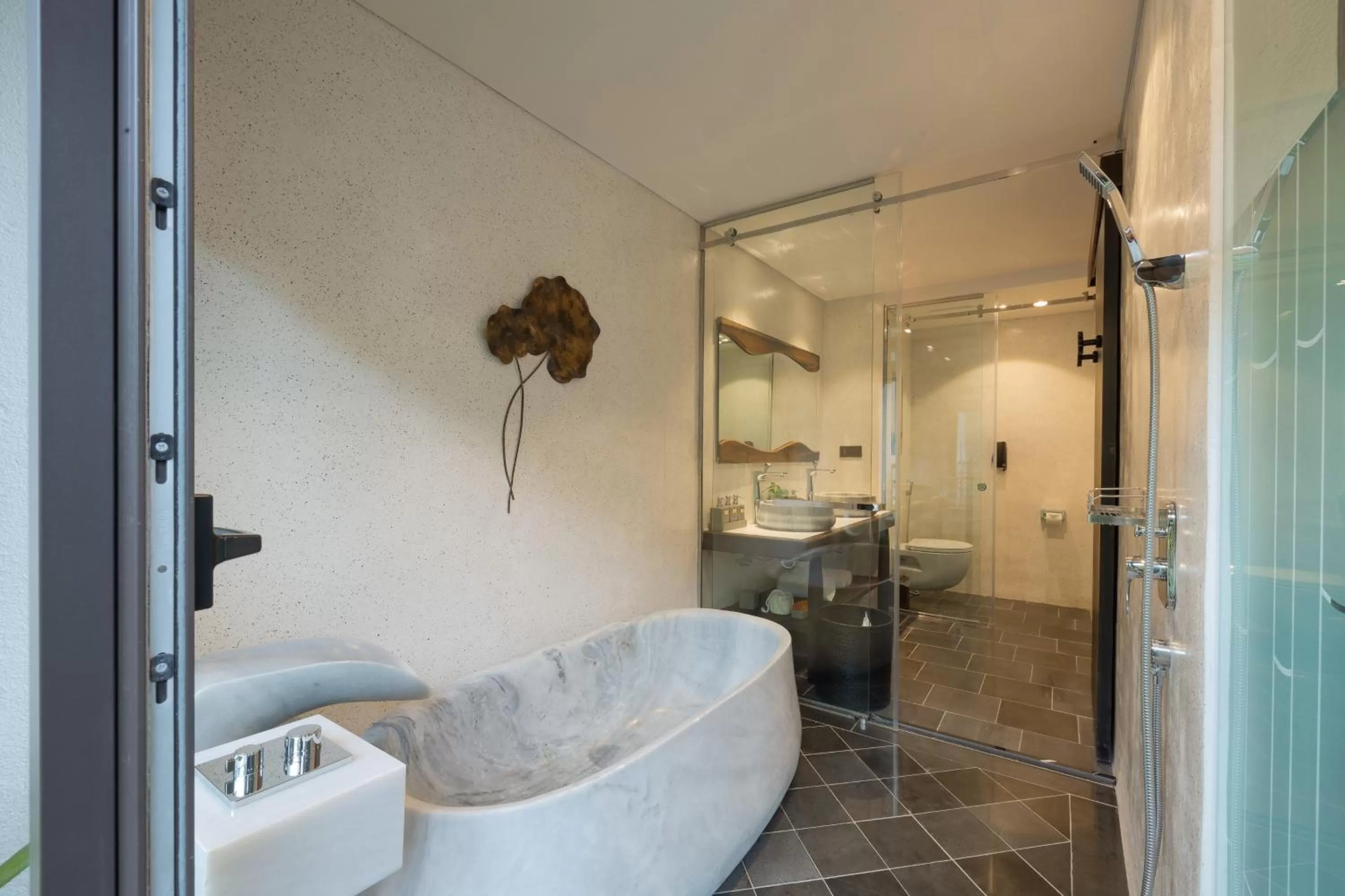 Shower in Amiana Resort Nha Trang