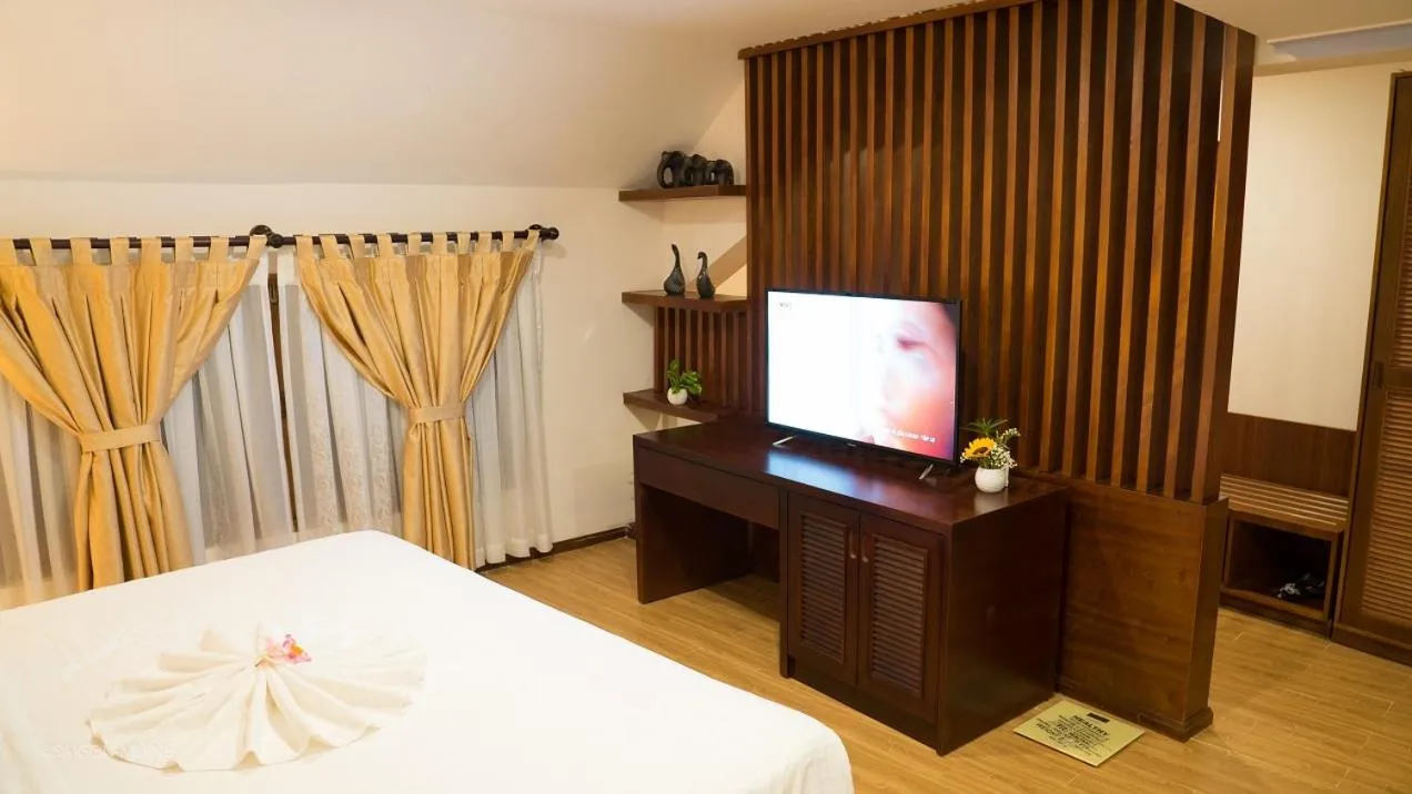 Bed in Saigon Mui Ne Resort