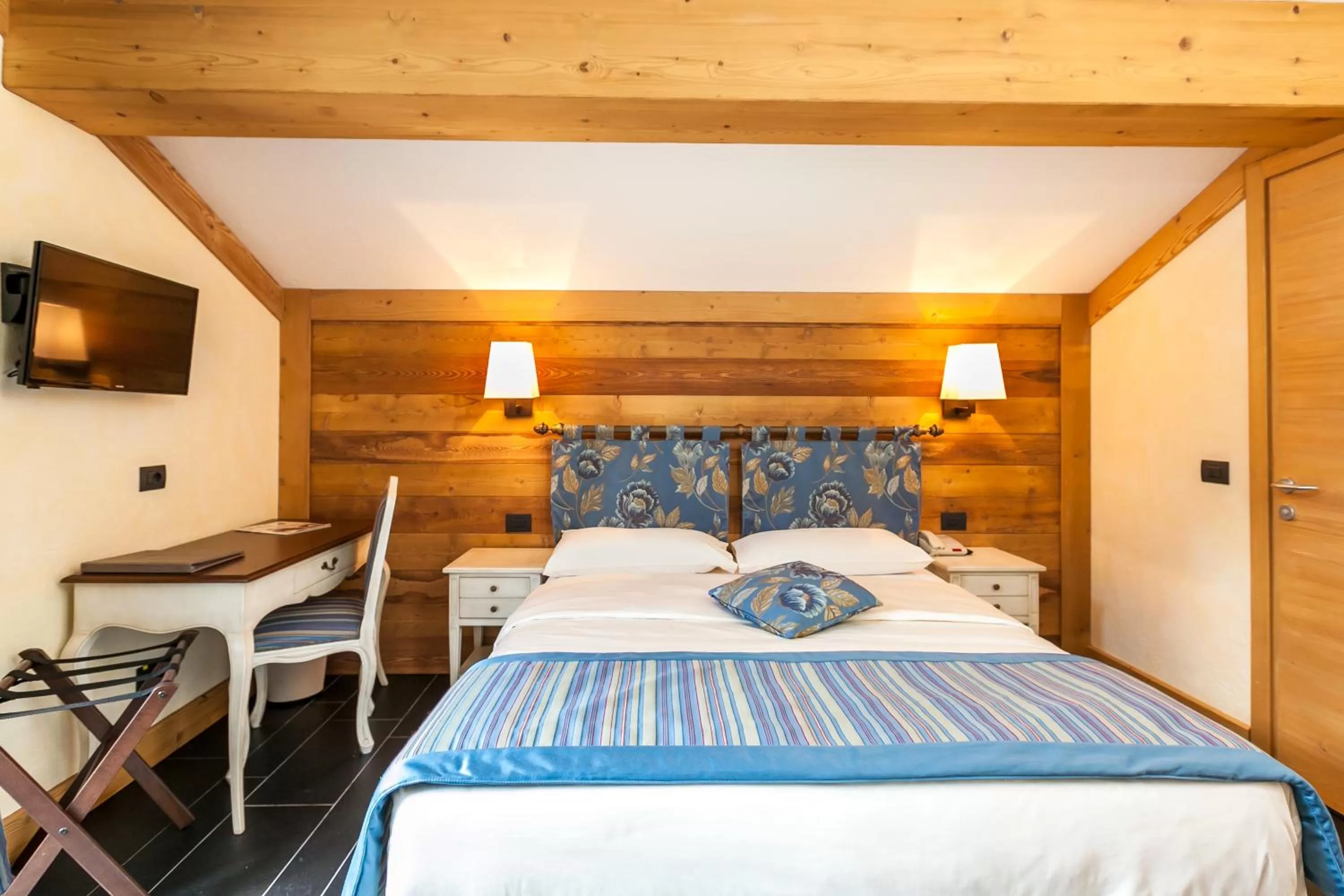 Bedroom in Hotel Lo Scoiattolo