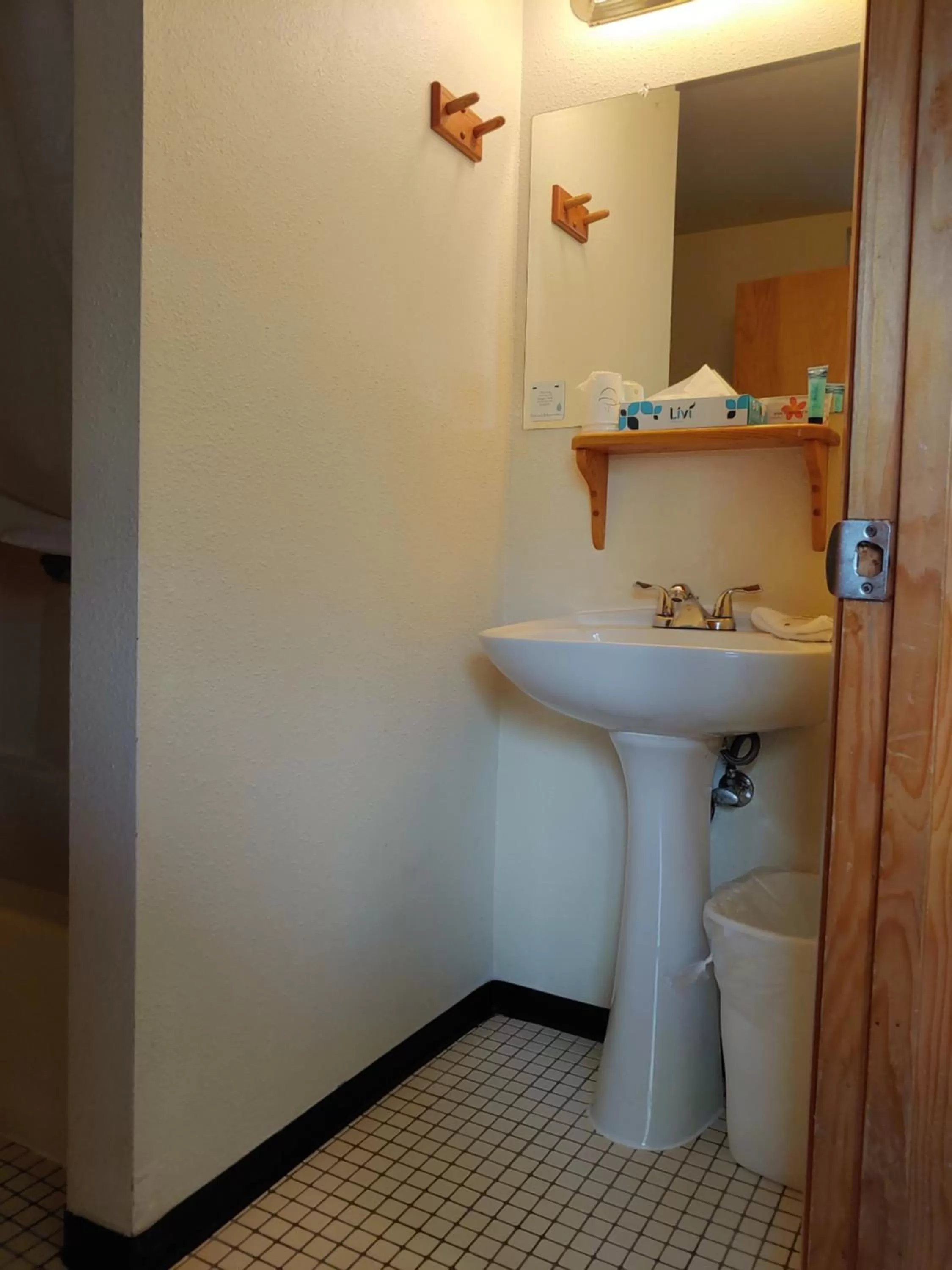 The Dublin House Motel