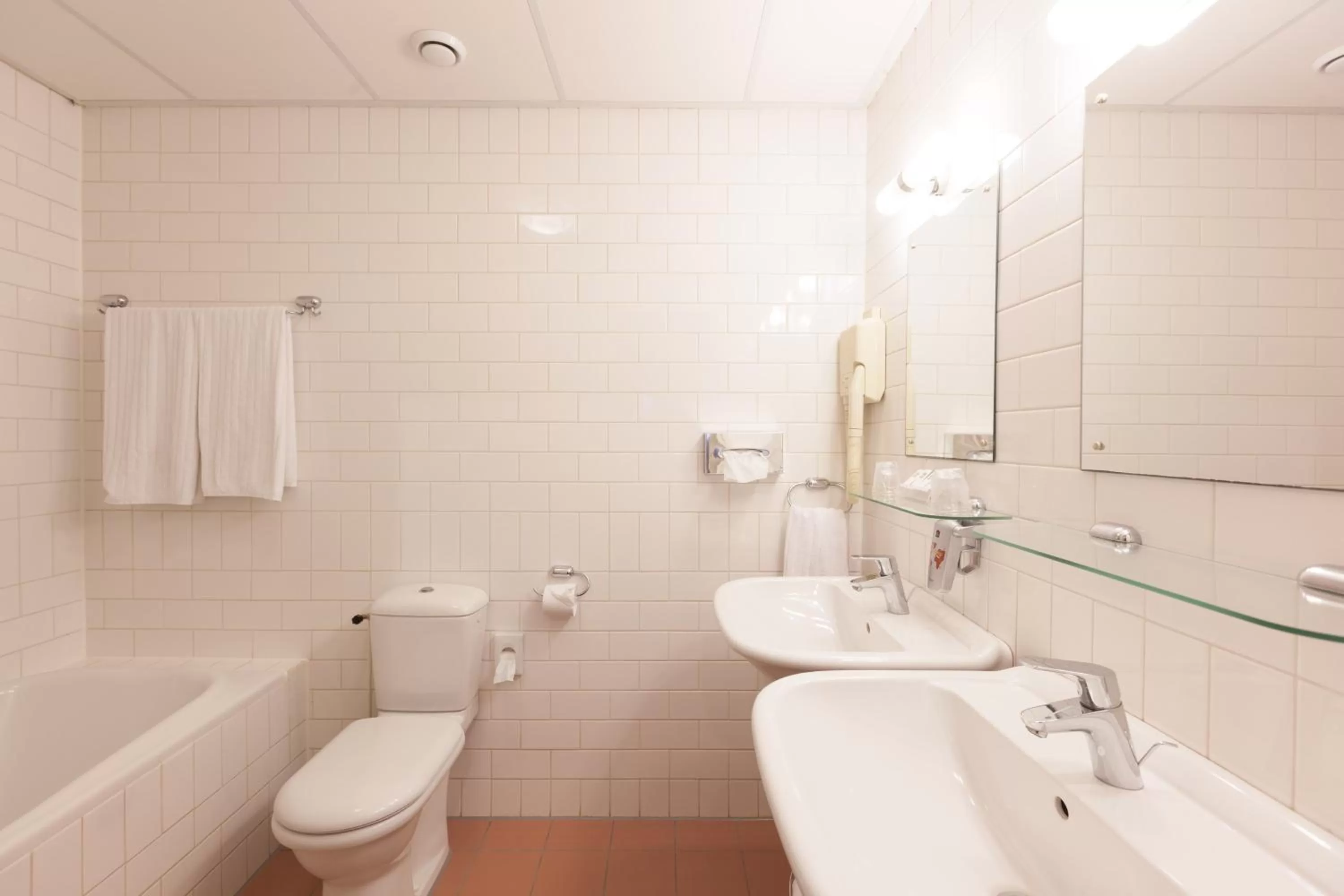 Bathroom in Grand Museum Hotel, BW Signature Collection