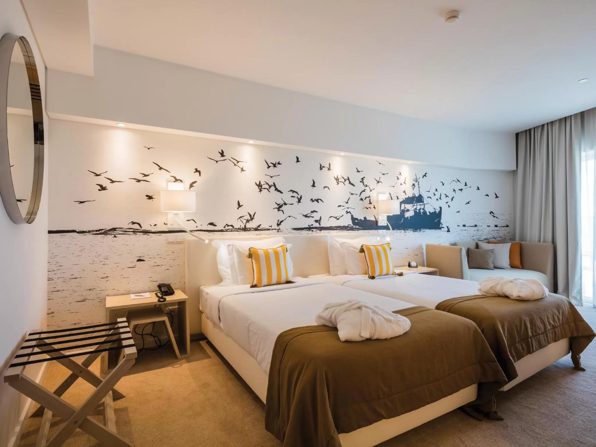 Bedroom, Bed in MH Peniche