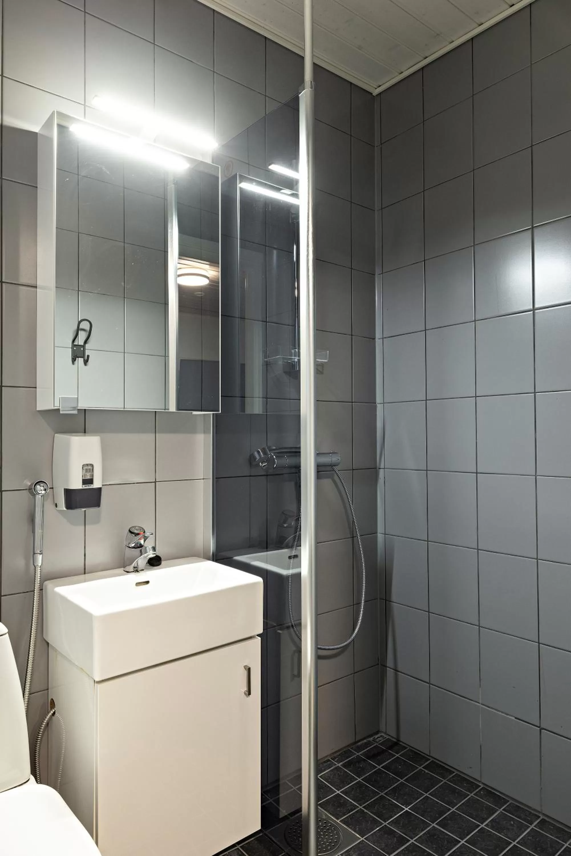 Bathroom in Arctic River Resort