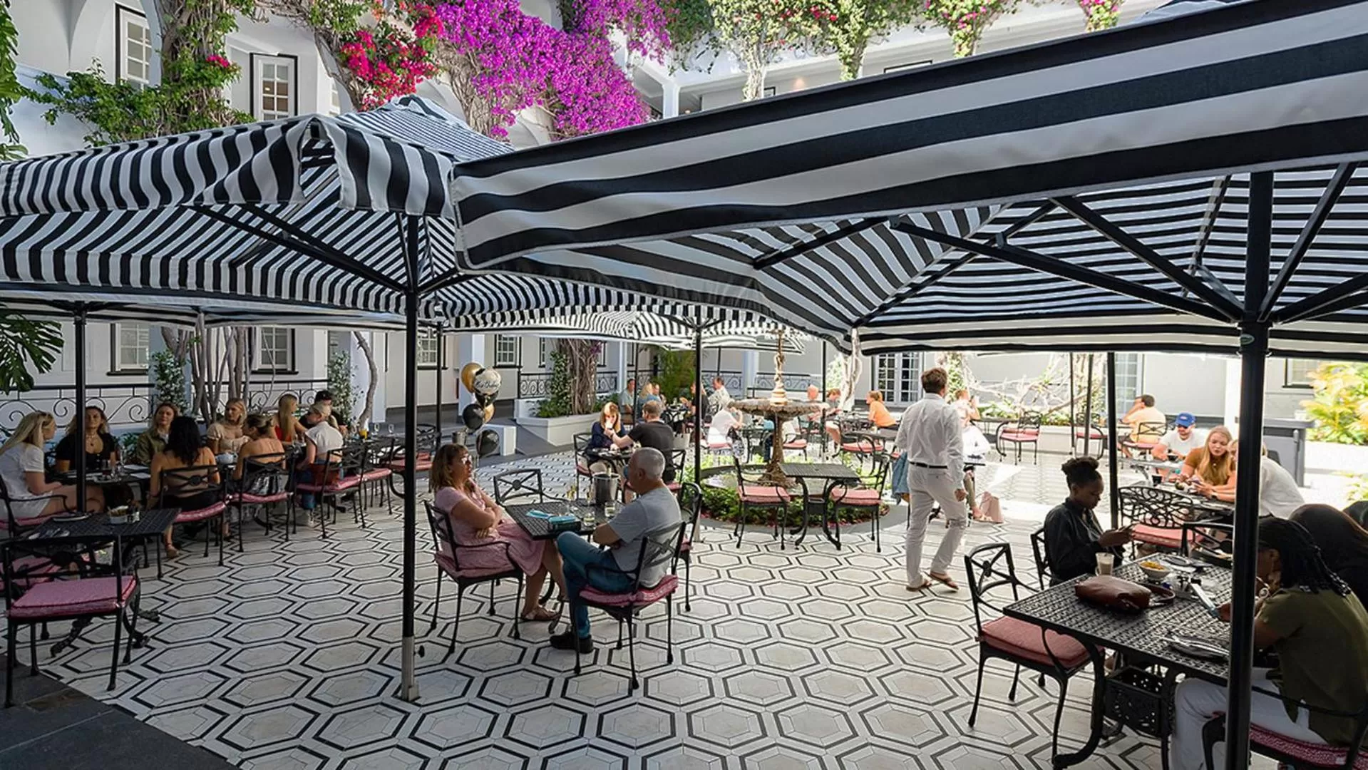 Restaurant/places to eat in The Winchester Hotel by NEWMARK