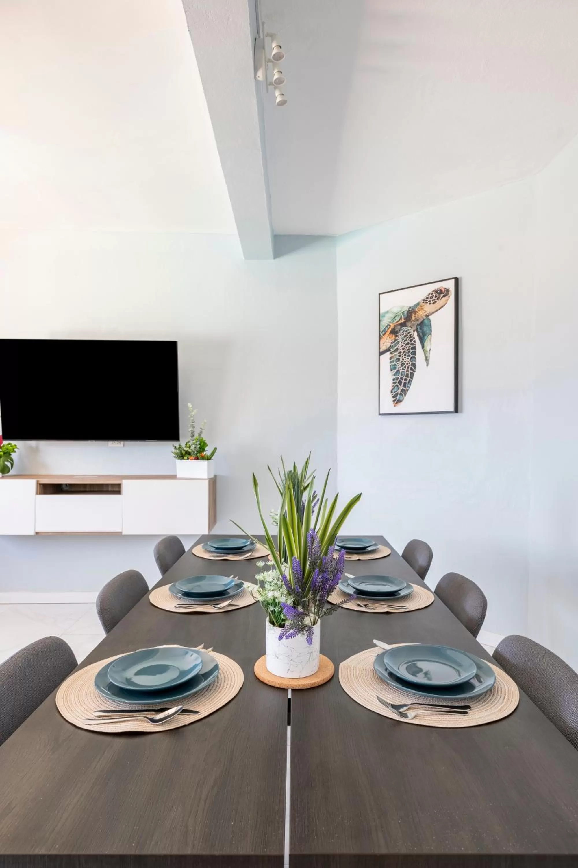 Dining area in Luxe Beach Resort