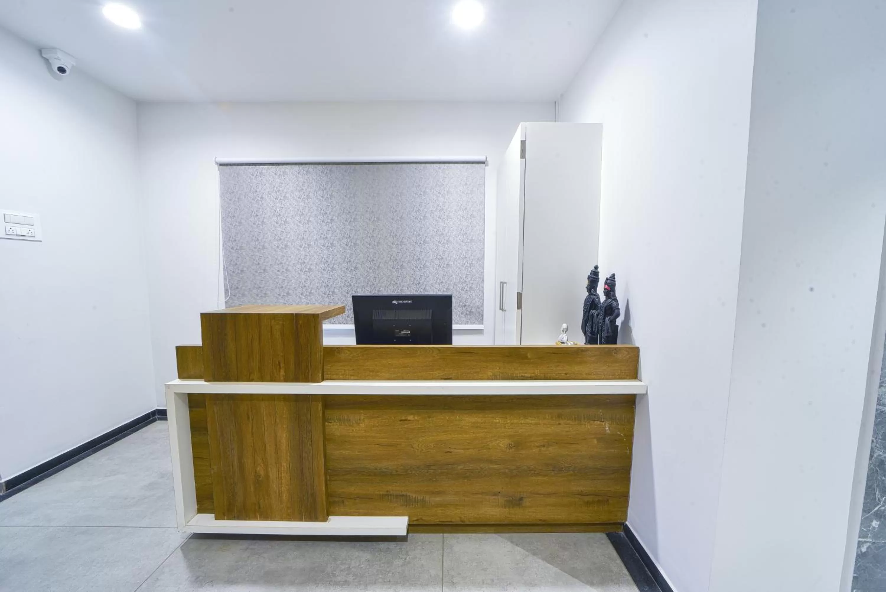 Lobby or reception in Hotel TrushaDham Near to Mahalaxmi Temple Kolhapur