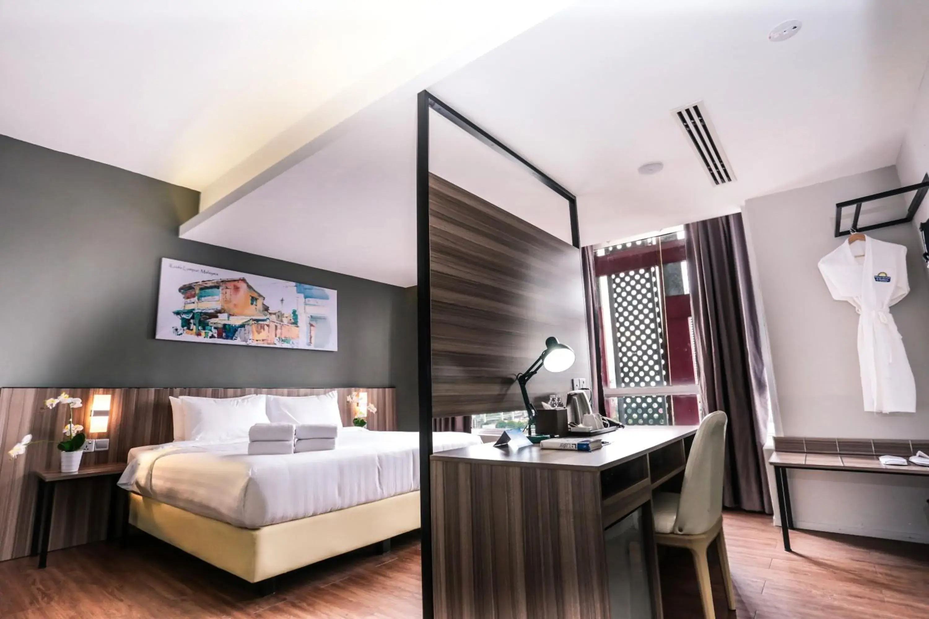 Grand Deluxe Twin Suite - Non-Smoking in Days Hotel & Suites by Wyndham KL - Chan Sow Lin MRT or LRT Grand Deluxe Twin Suite - Non-Smoking in Days Hotel & Suites by Wyndham KL - Chan Sow Lin MRT or LRT
