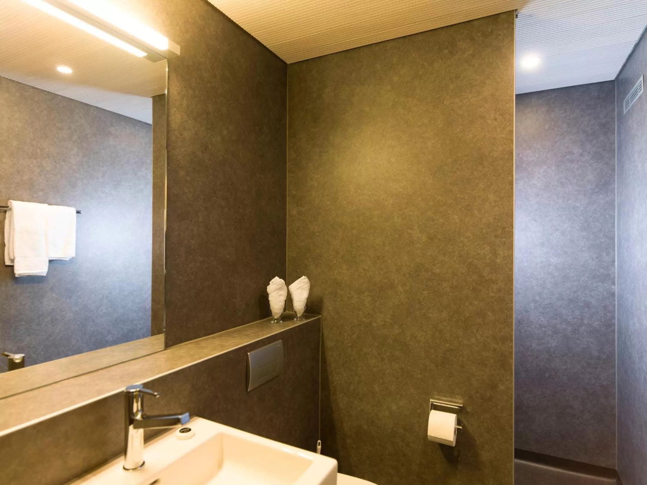 Bathroom in Gasthaus Sternen