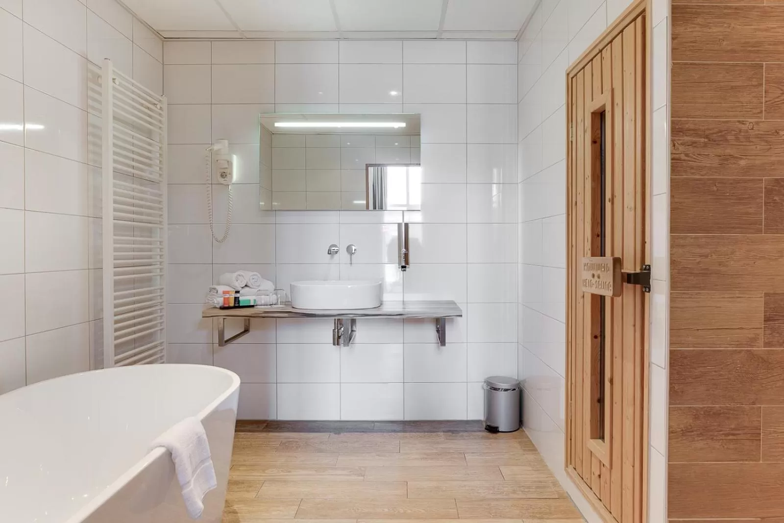 Bathroom in Hotel Royal Bridges