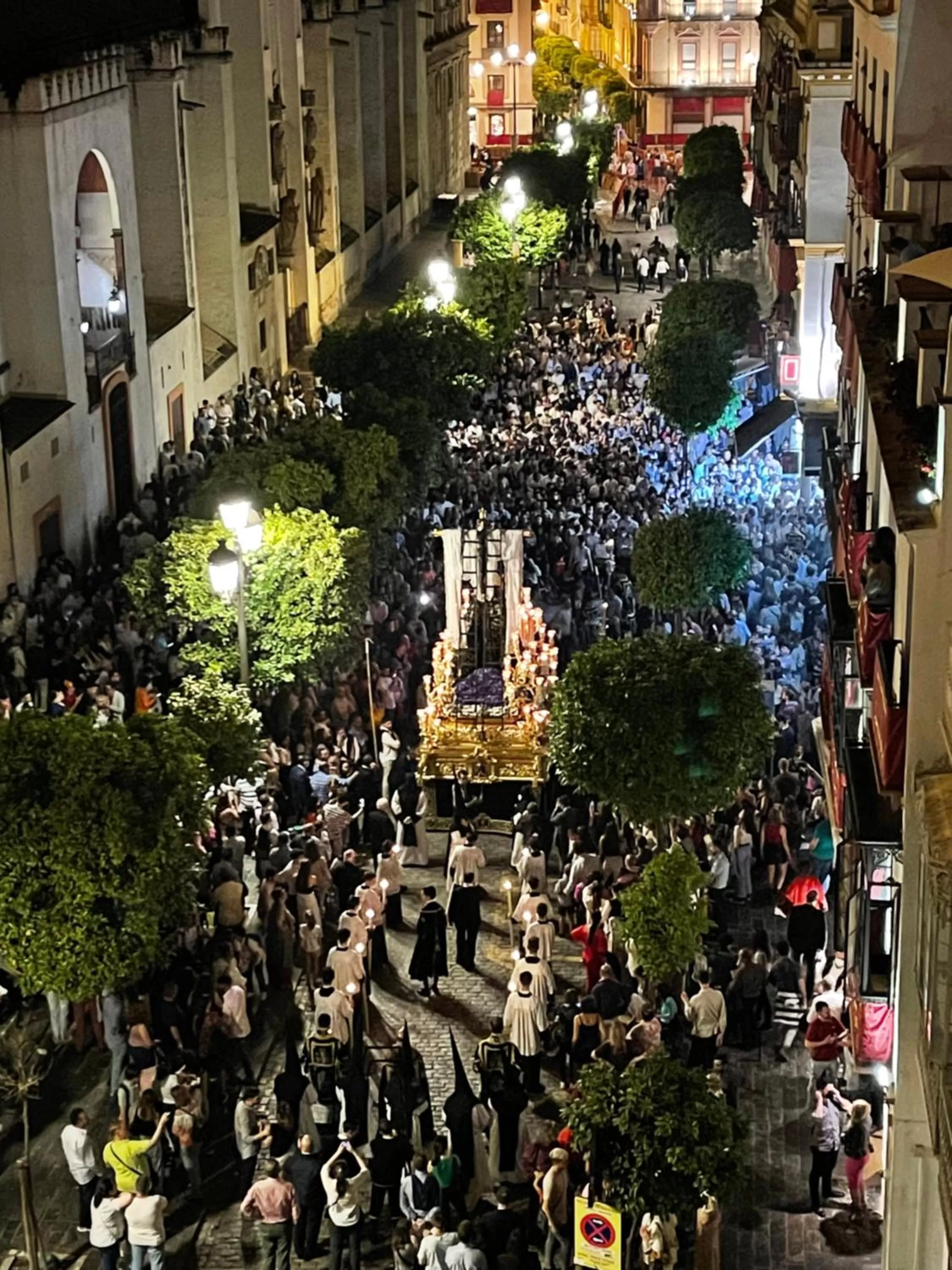 Night in Casa ART Sevilla