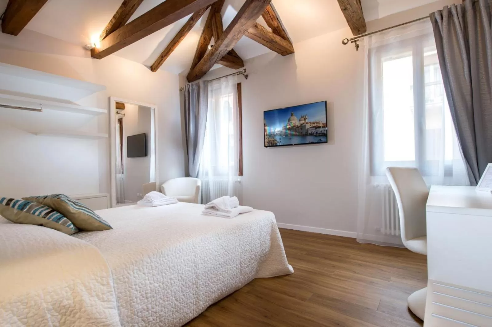 Bedroom, Bed in Corte Nova