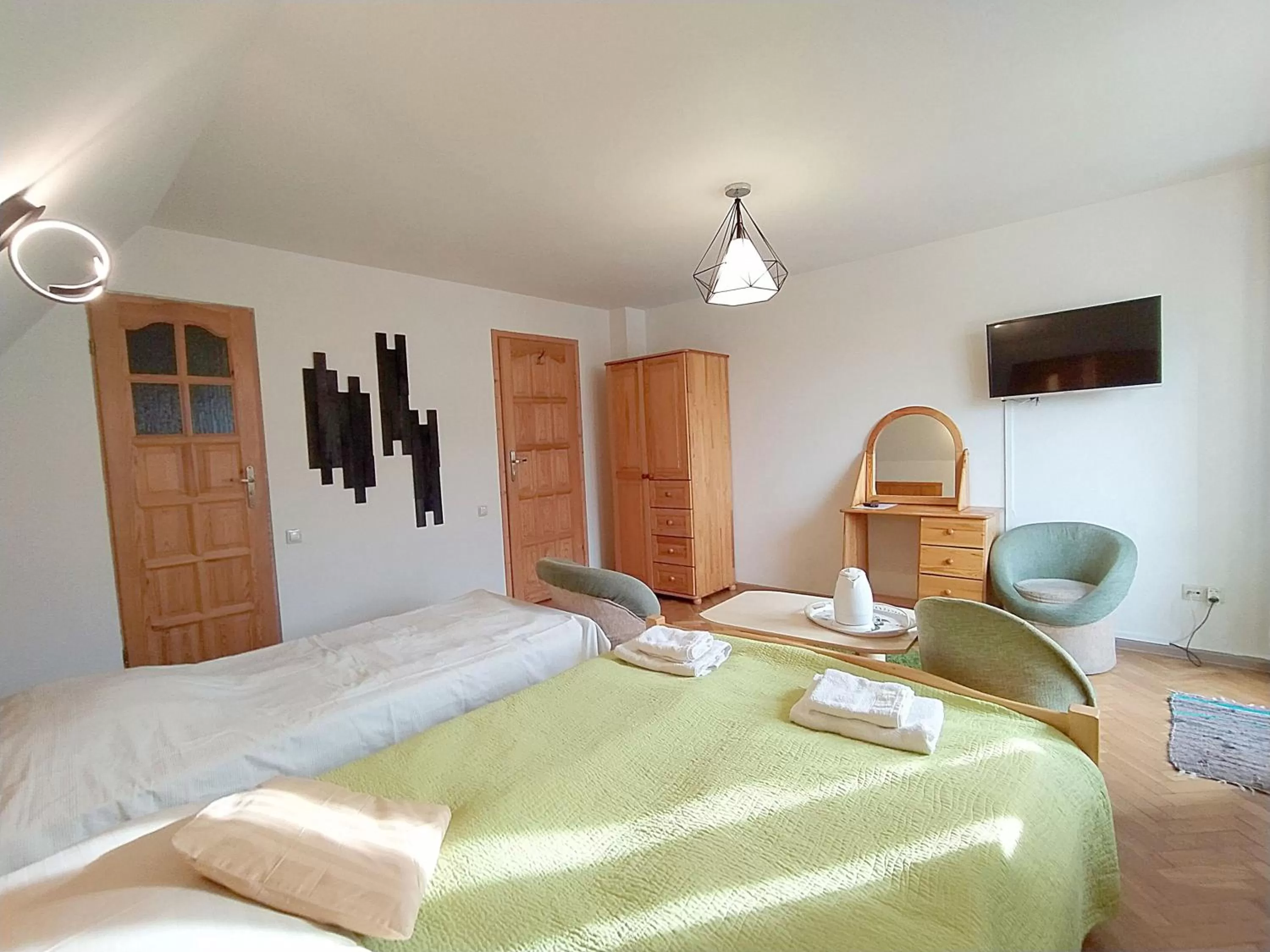 Bed in Willa Mozaika