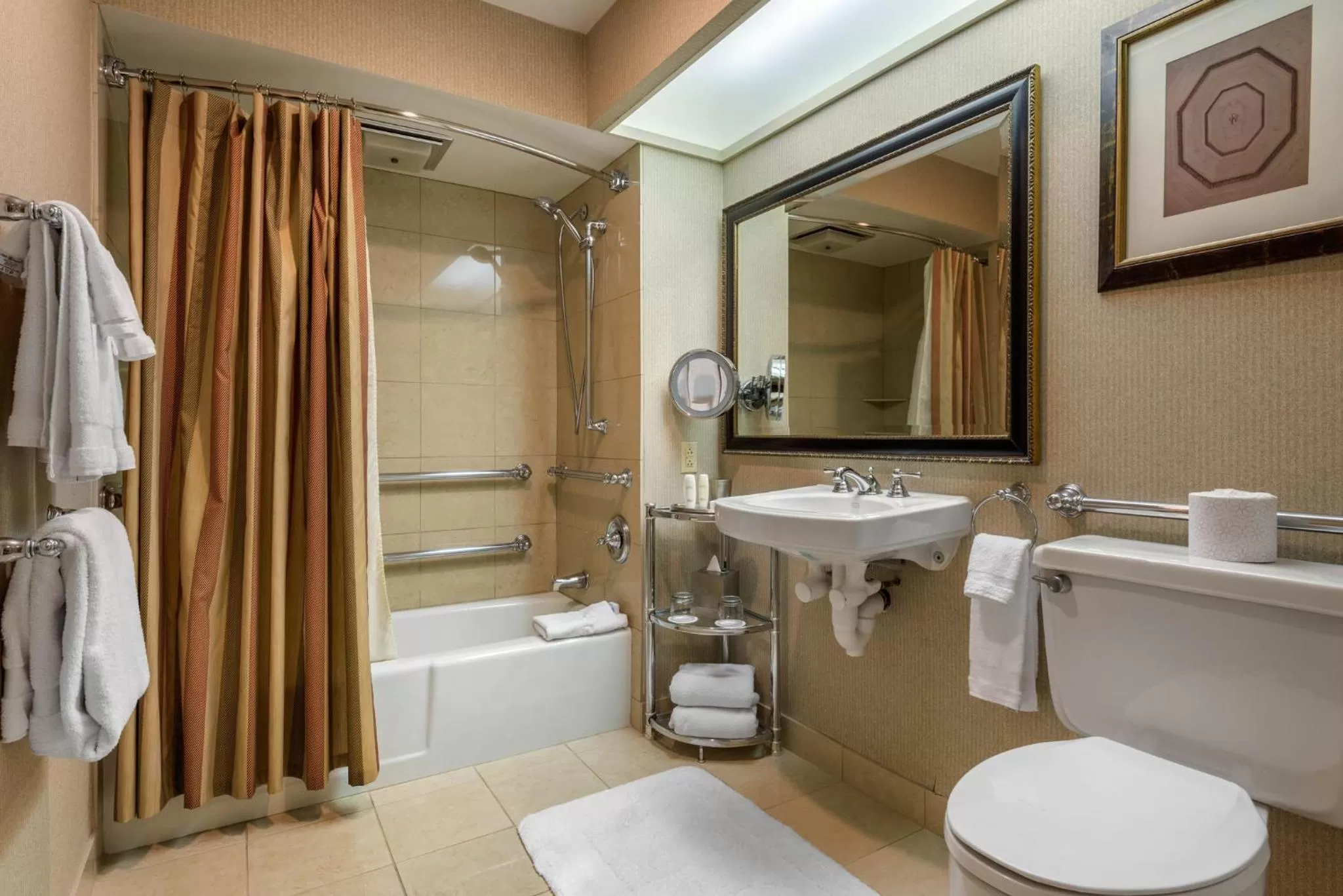 Bathroom in Omni William Penn Hotel