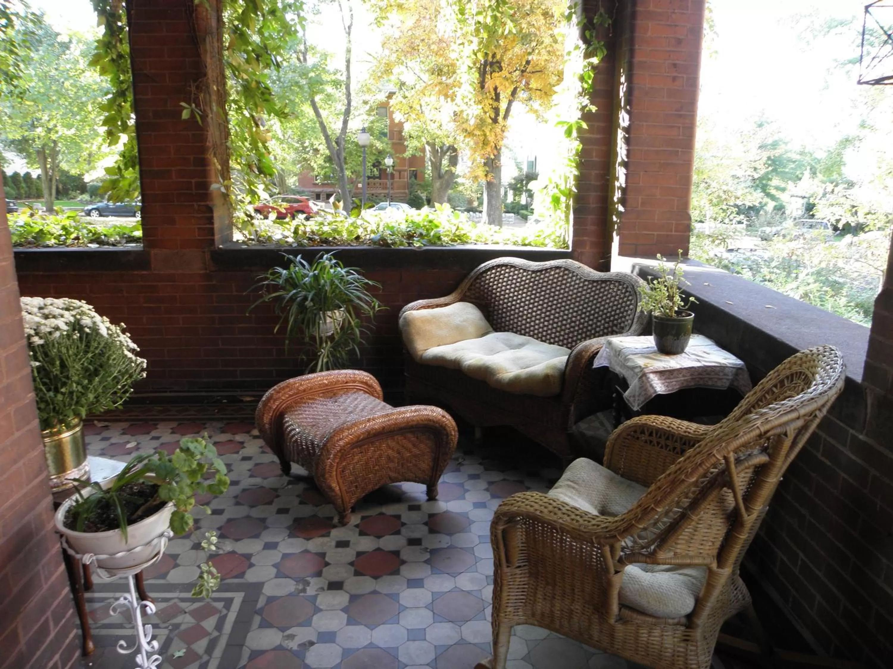 Patio in Lehmann House Bed & Breakfast