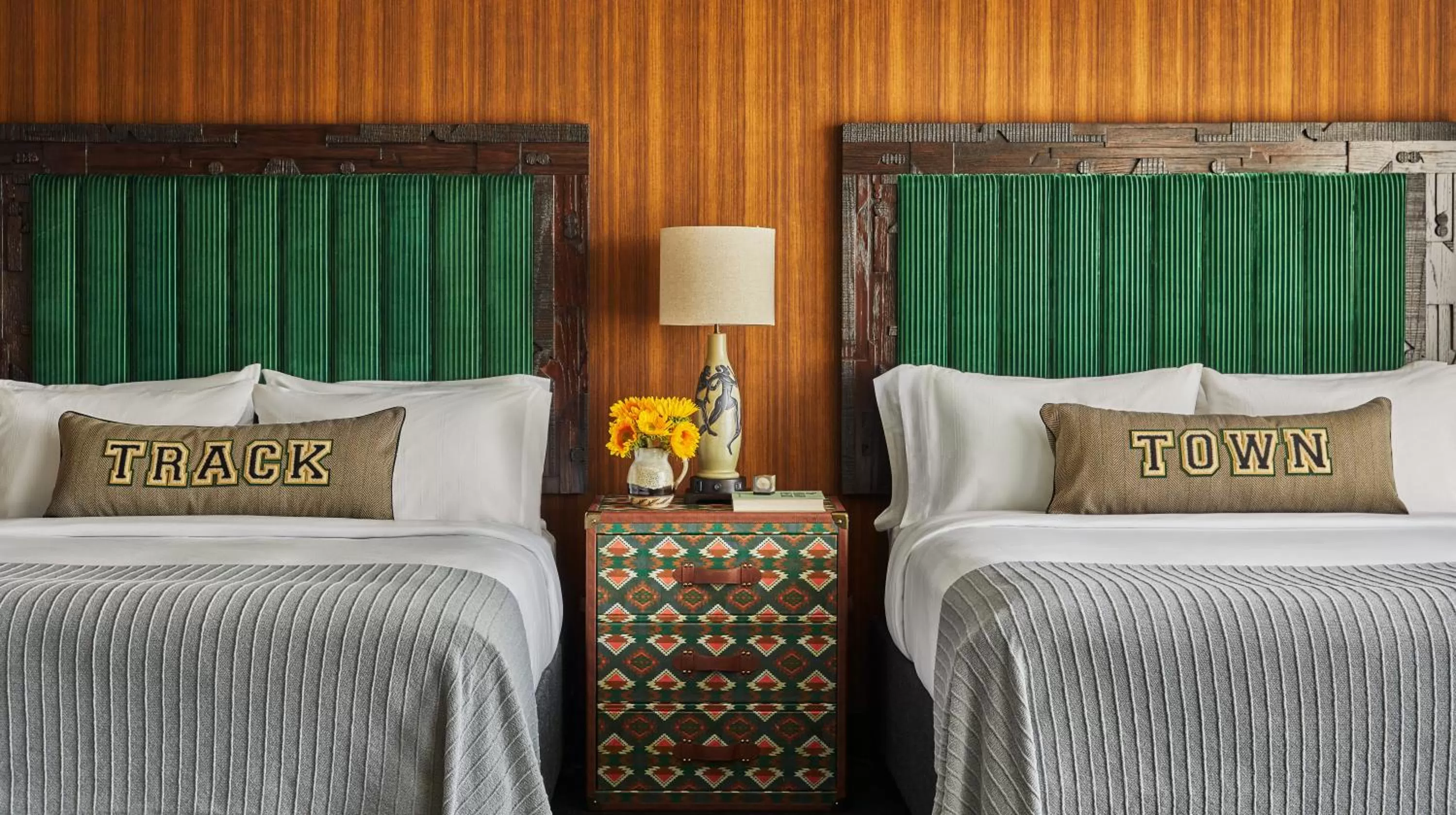 Queen Room in Graduate by Hilton Eugene