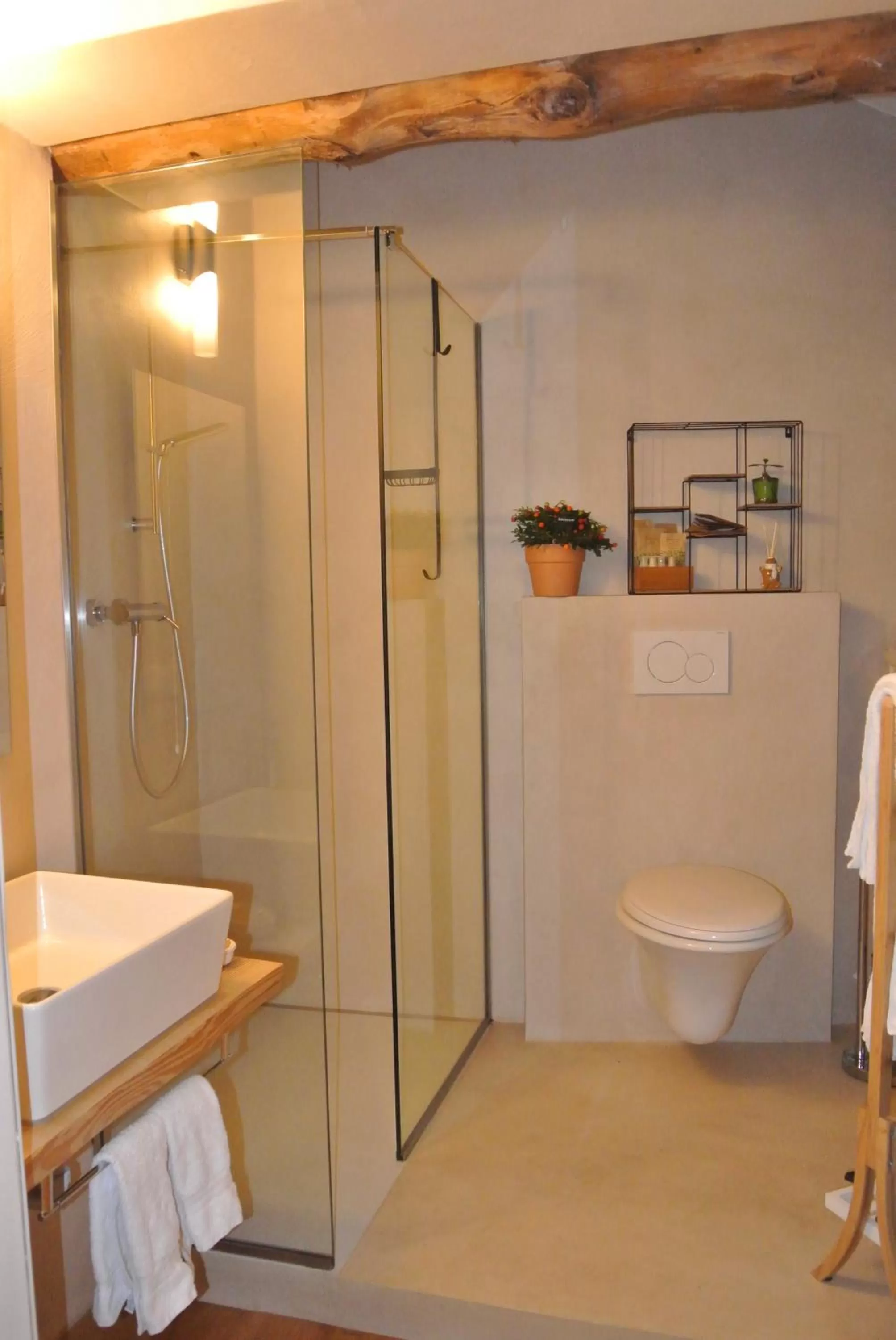 Shower in campagnoli