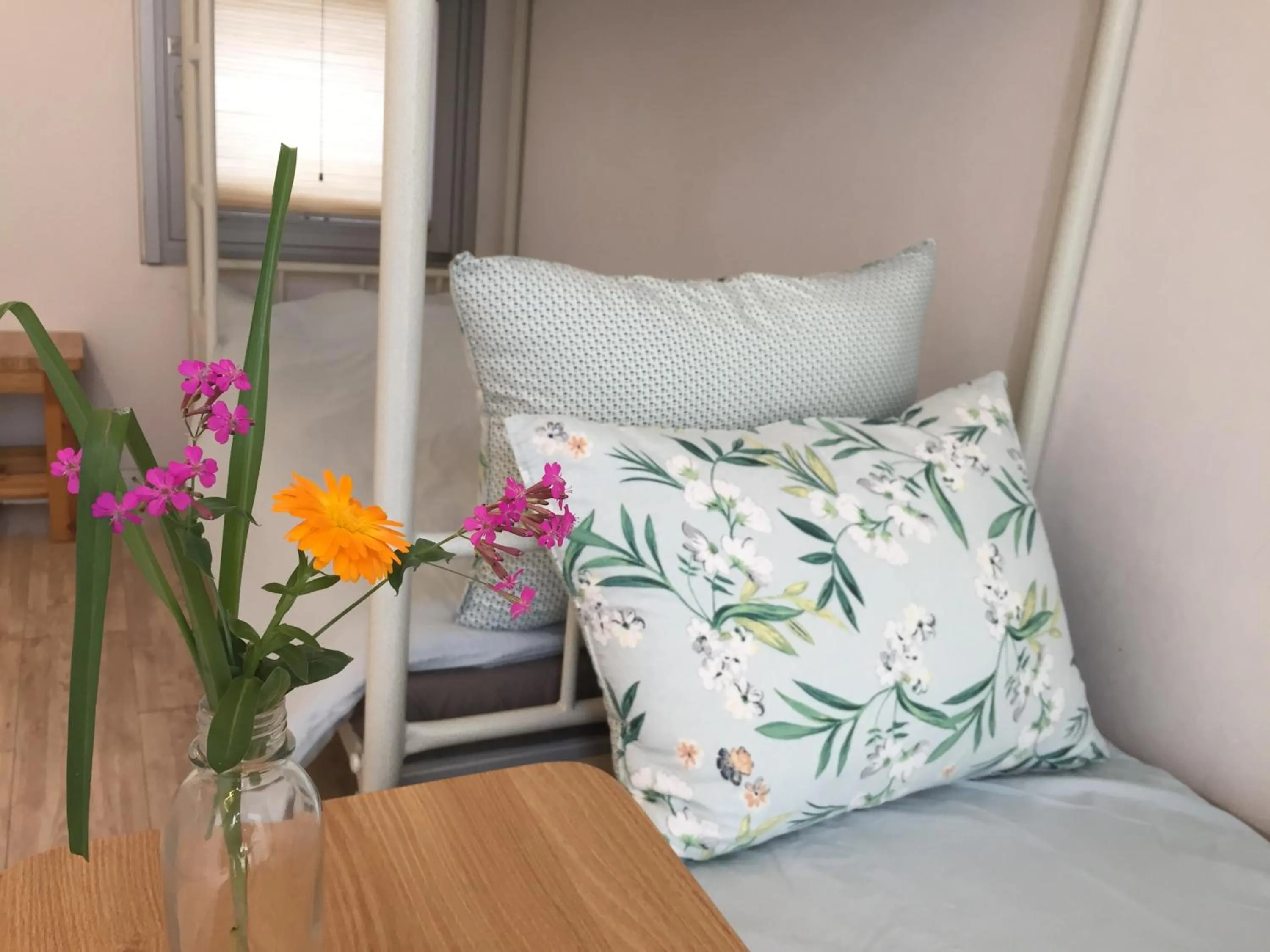 Bedroom, Bed in Inside Busan Hostel