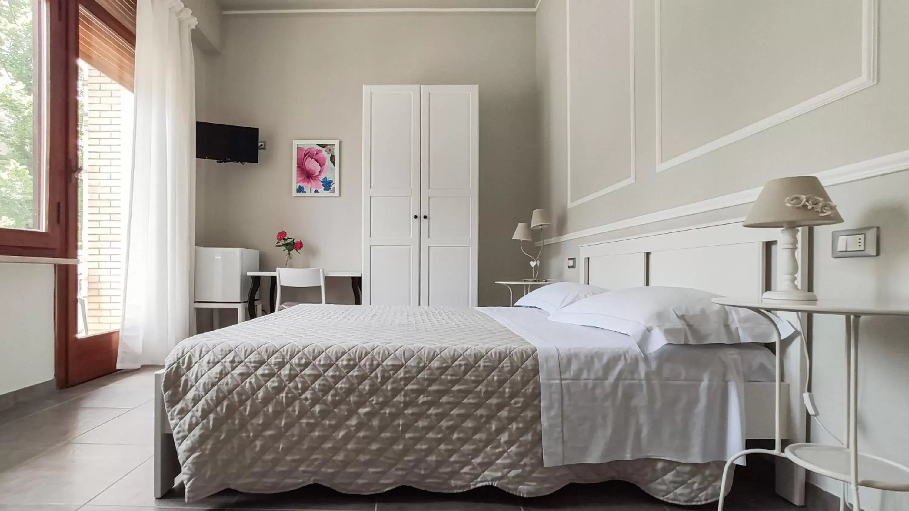 Triple Room in LA DAMA ROOM&BREAKFAST Triple Room in LA DAMA ROOM&BREAKFAST