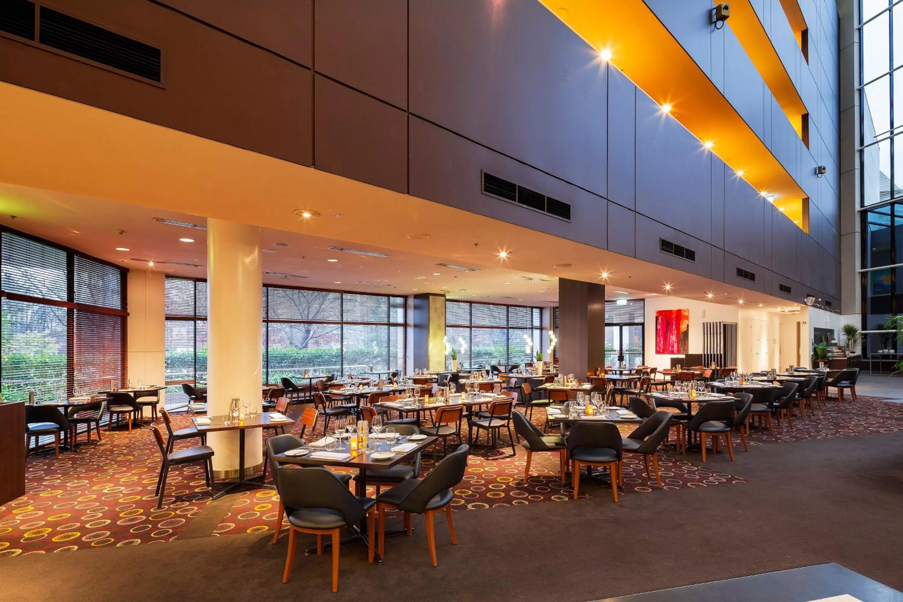 Restaurant/places to eat in Crowne Plaza Canberra by IHG