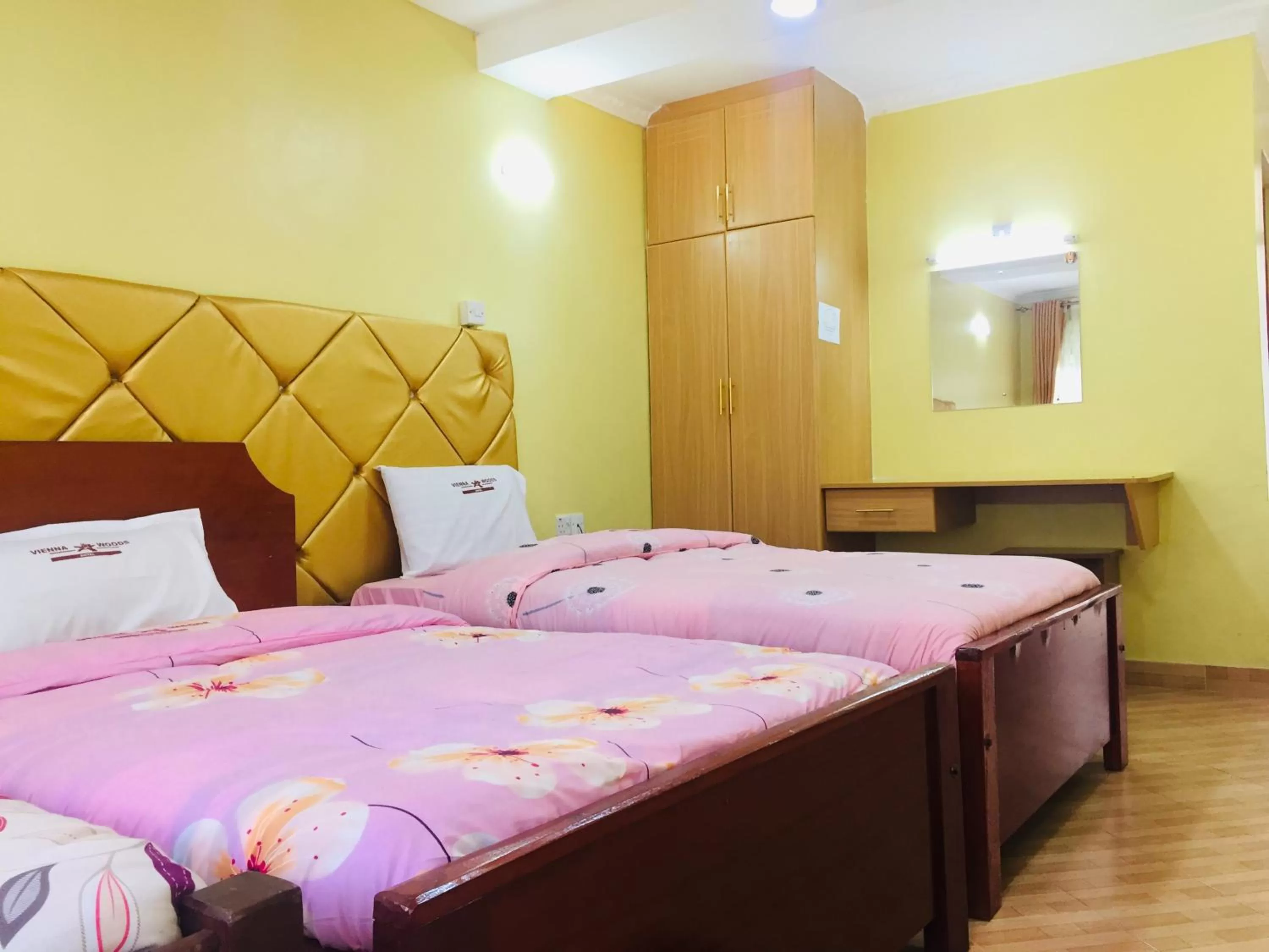 Bed in Vienna Woods Hotel Nakuru