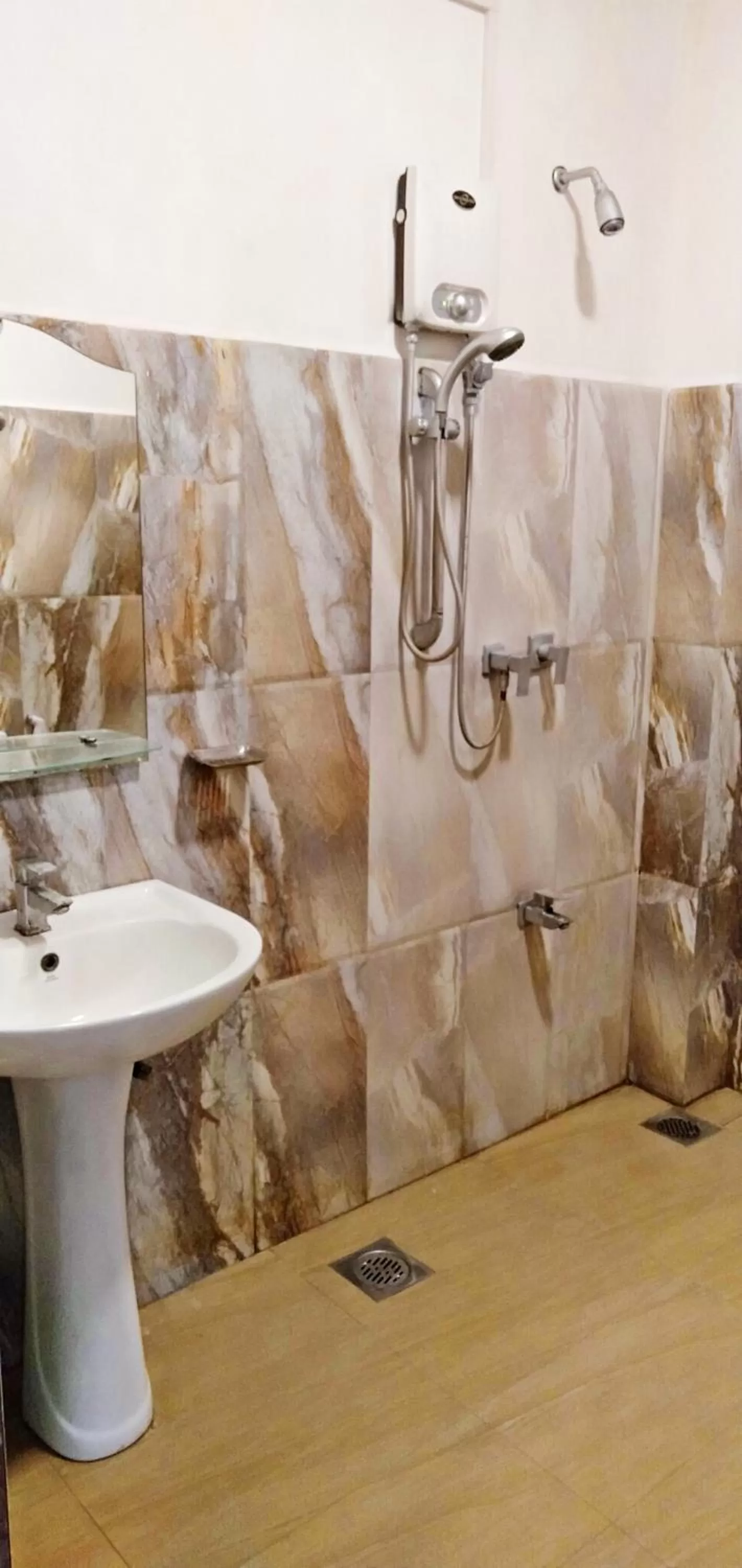 Bathroom in Ocean Bay Surf Resort Weligama