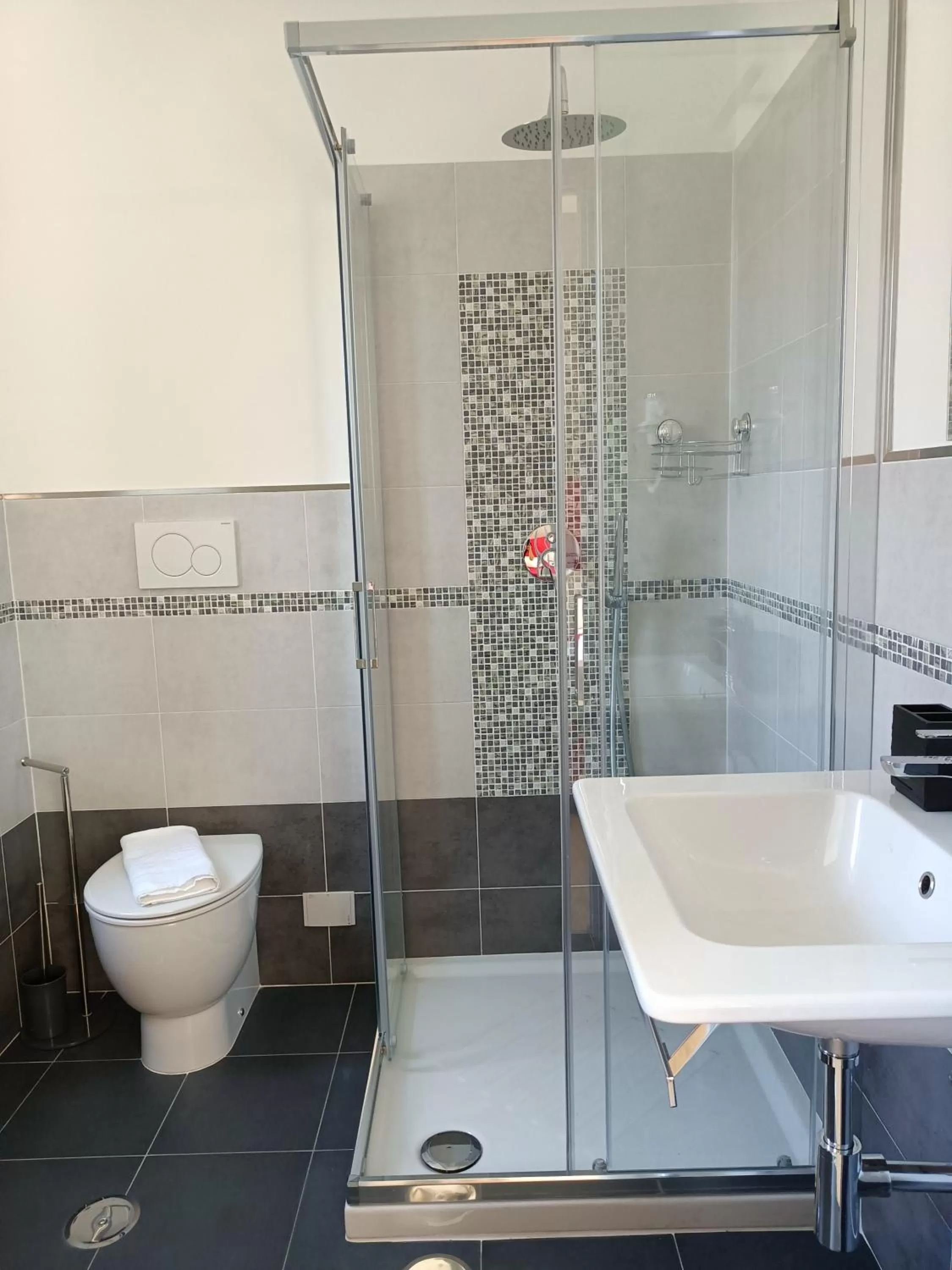 Bathroom in SunnyCornerinRHome