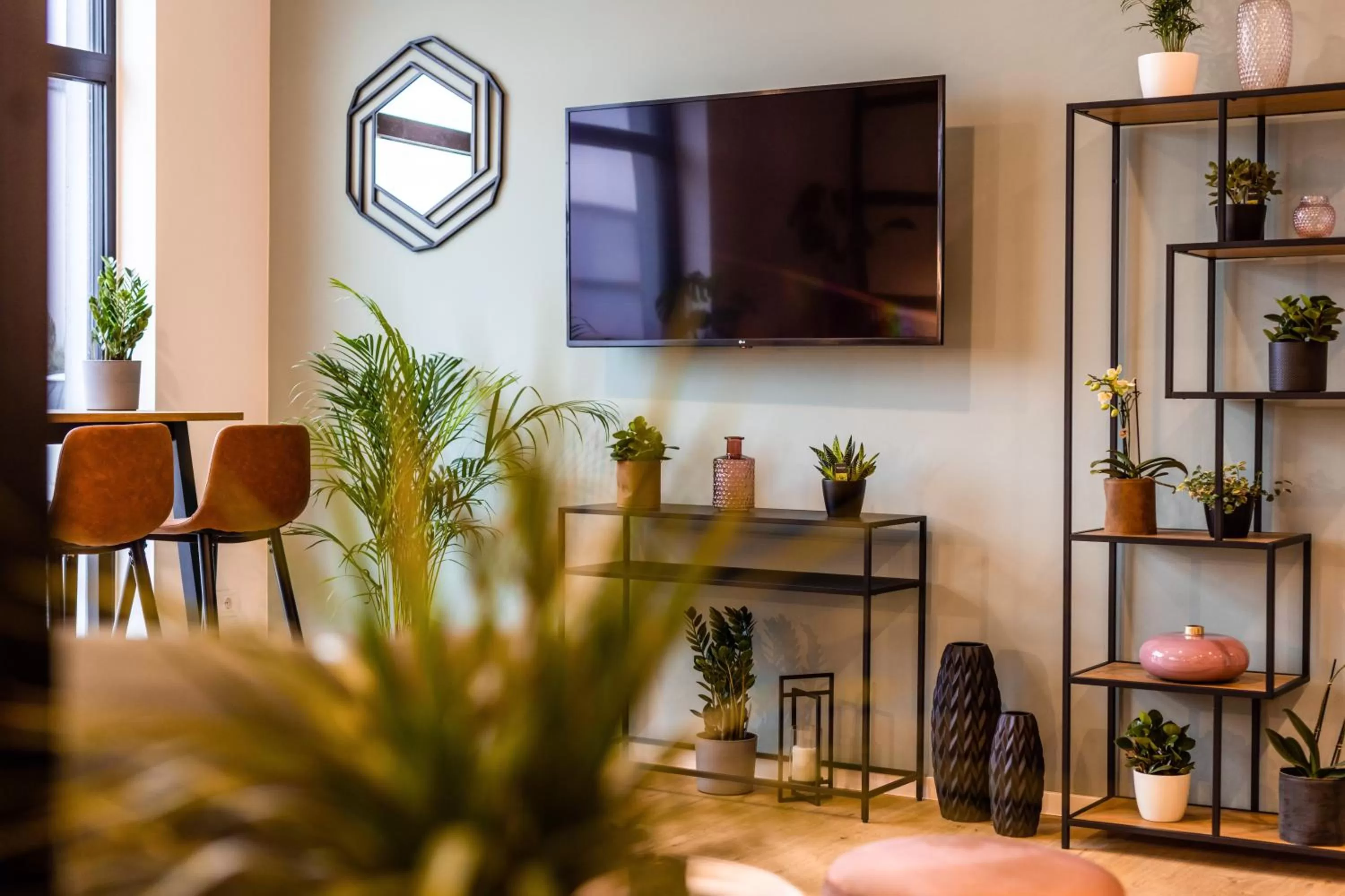 Lobby or reception in Point 7 Hotel