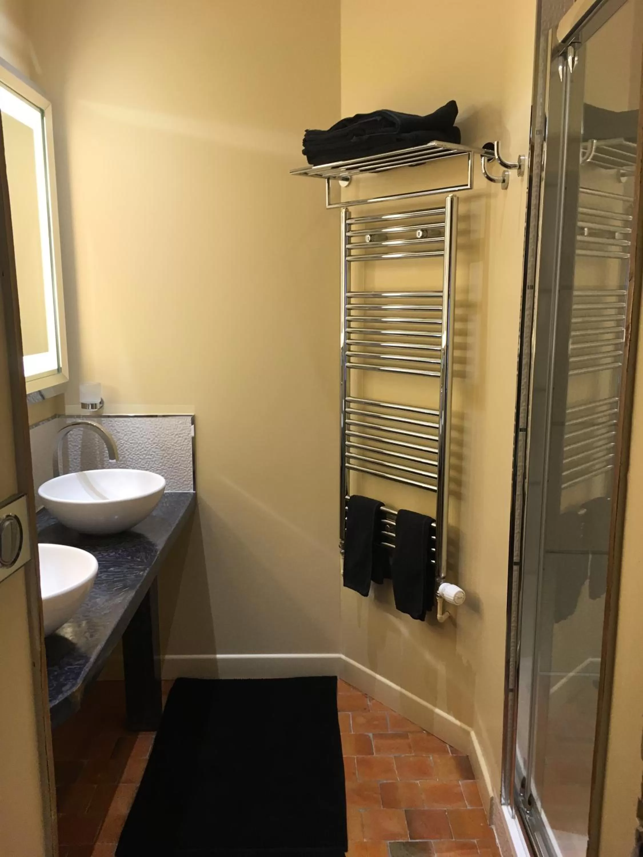 Shower in Demeure des Vieux Bains