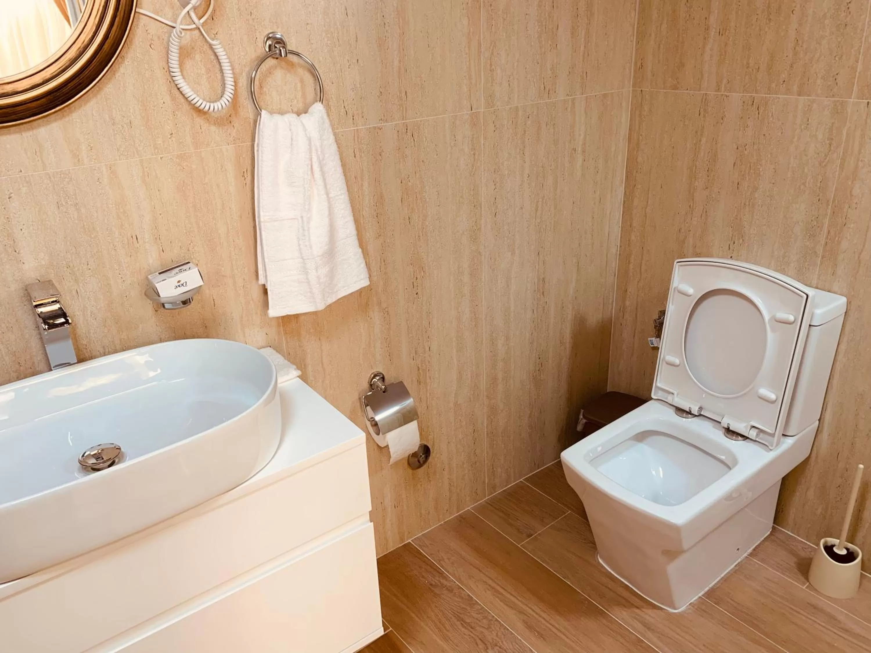 Bathroom in Auto Tana Guest House