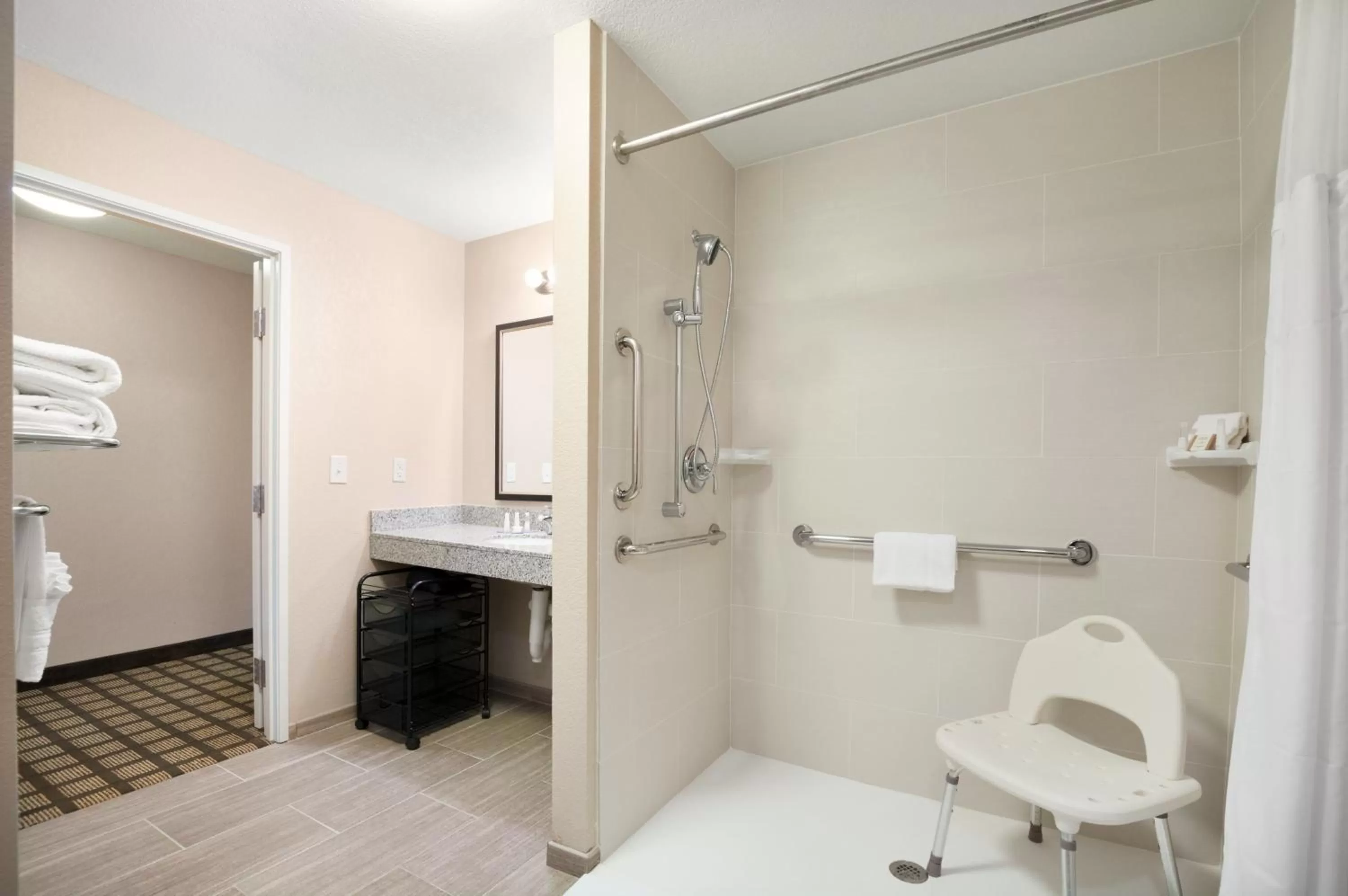 Shower in Baymont Inn & Suites by Wyndham Odessa