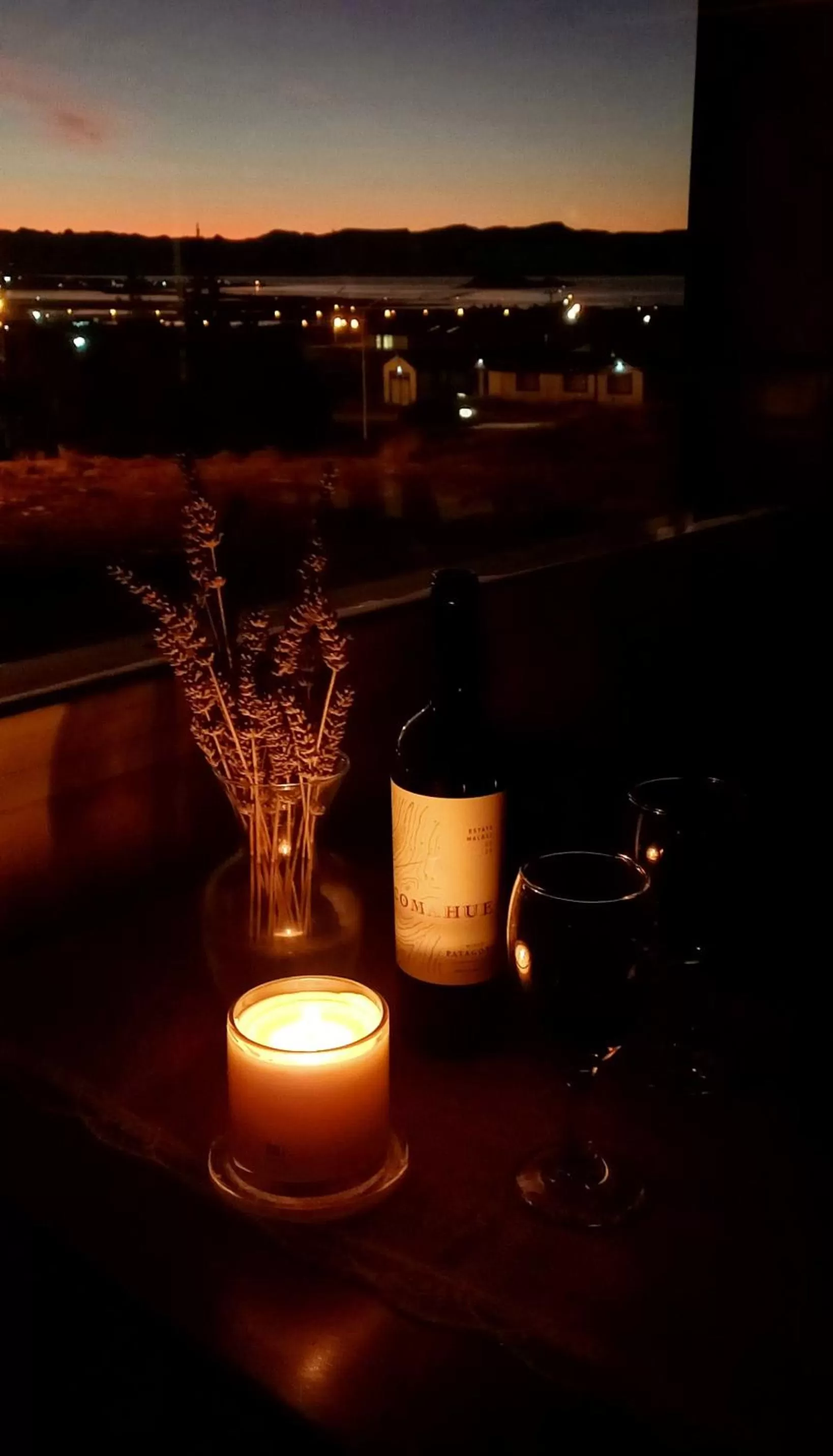 Night in Tierra Tehuelche Hostería y Aparts