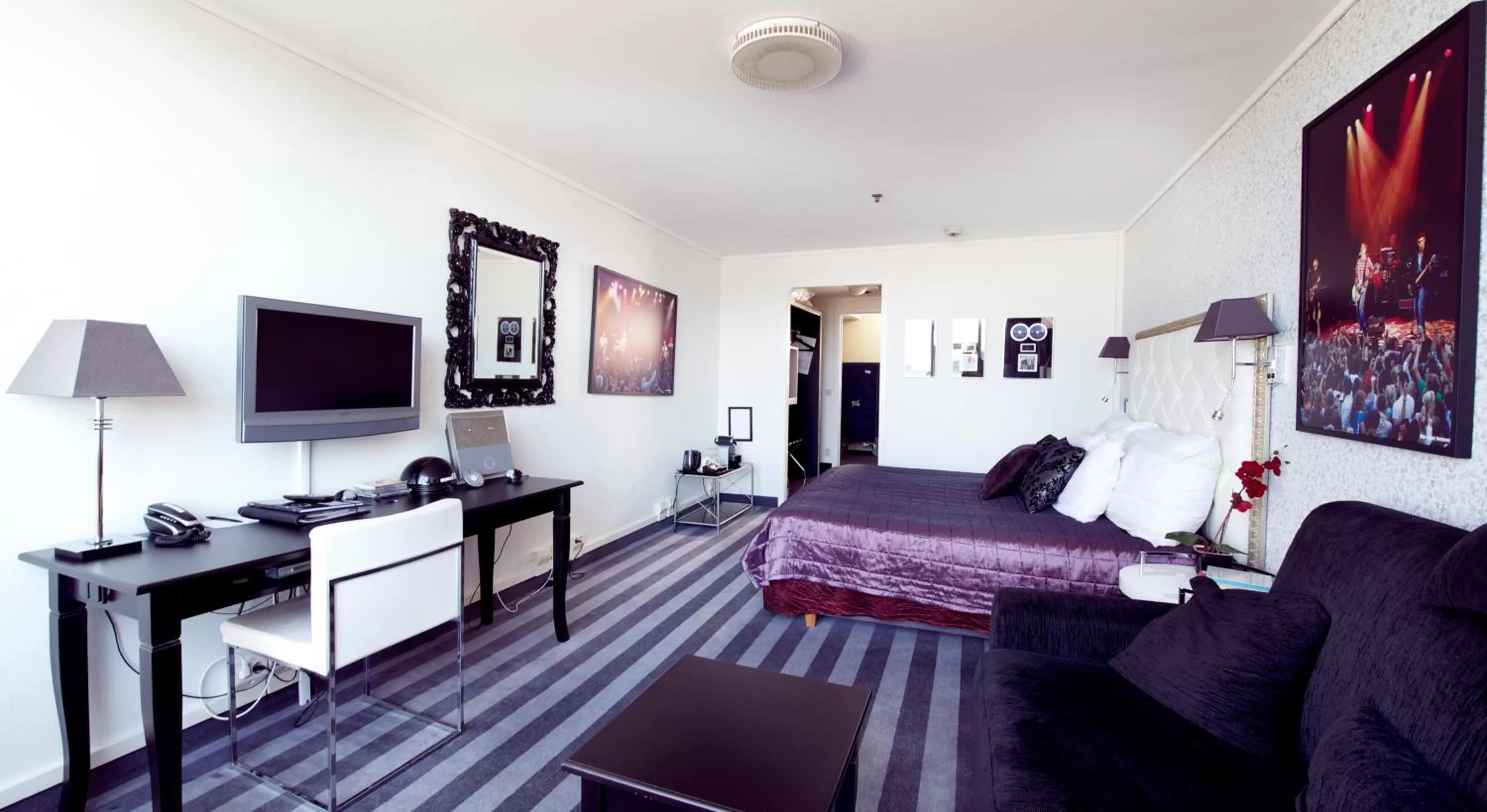 Photo of the whole room in Home Hotel Grand Olav