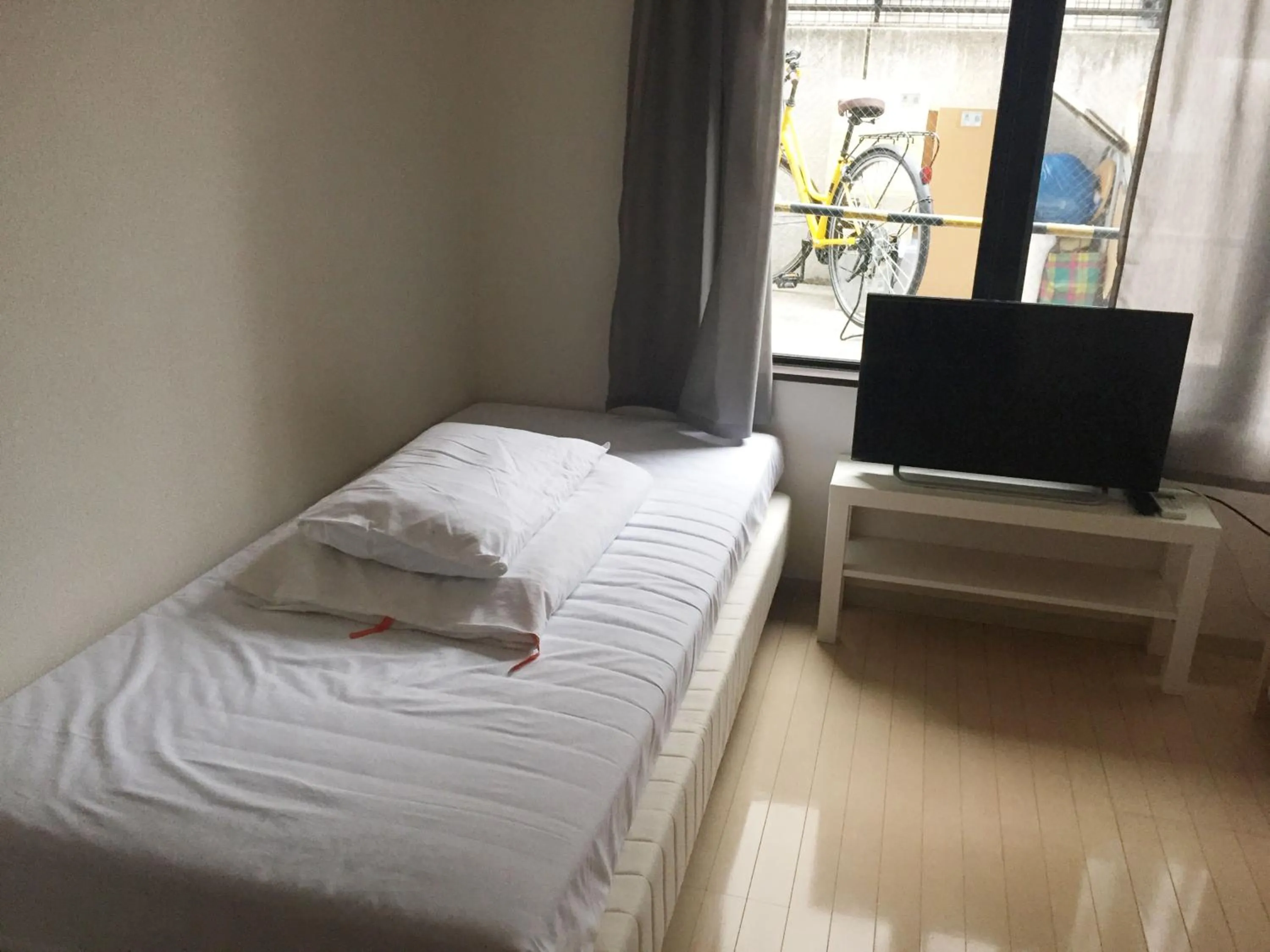 Bed in Sophiearth Apartment