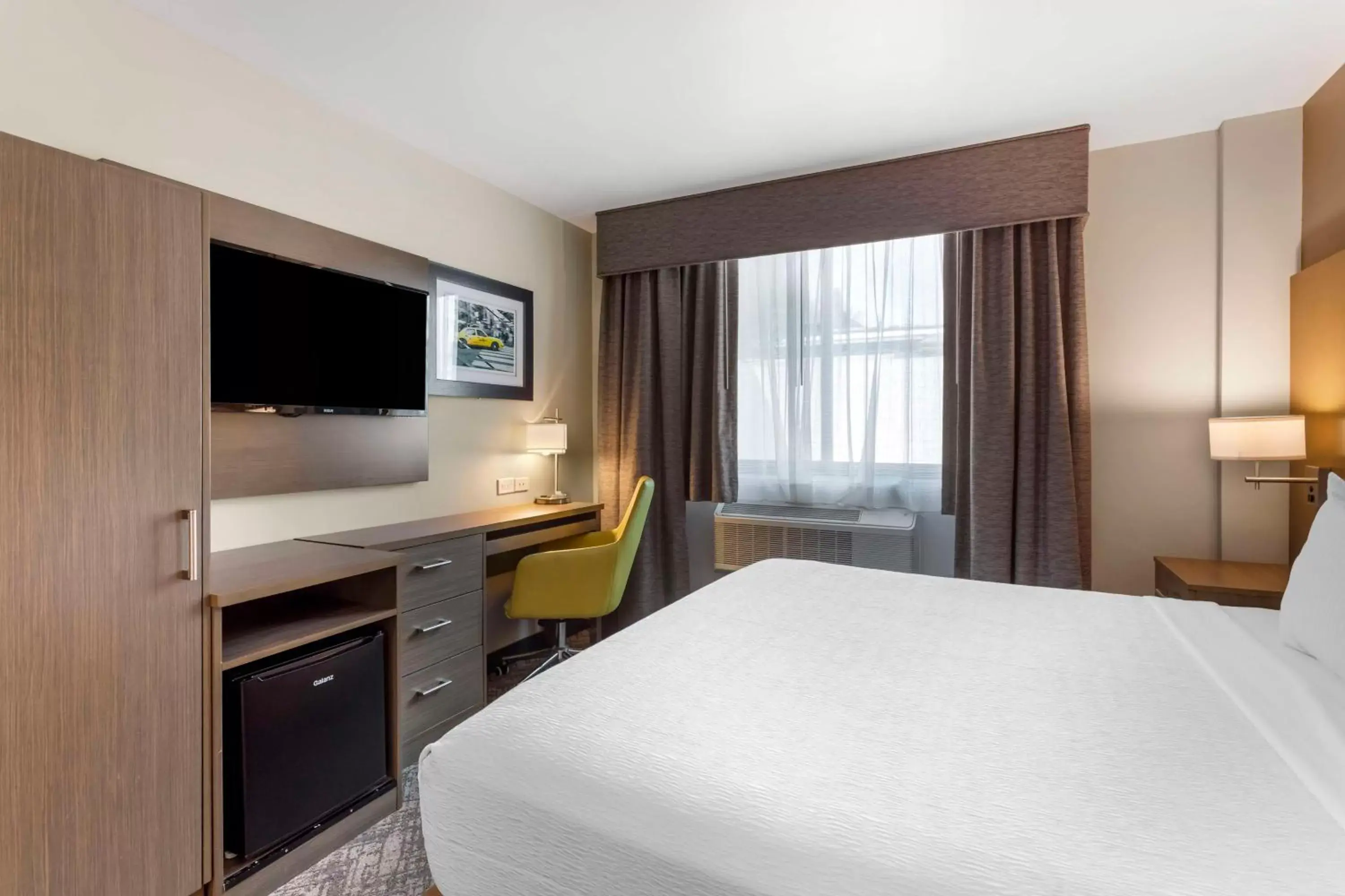 King Room in Best Western Brooklyn-Coney Island Inn King Room in Best Western Brooklyn-Coney Island Inn