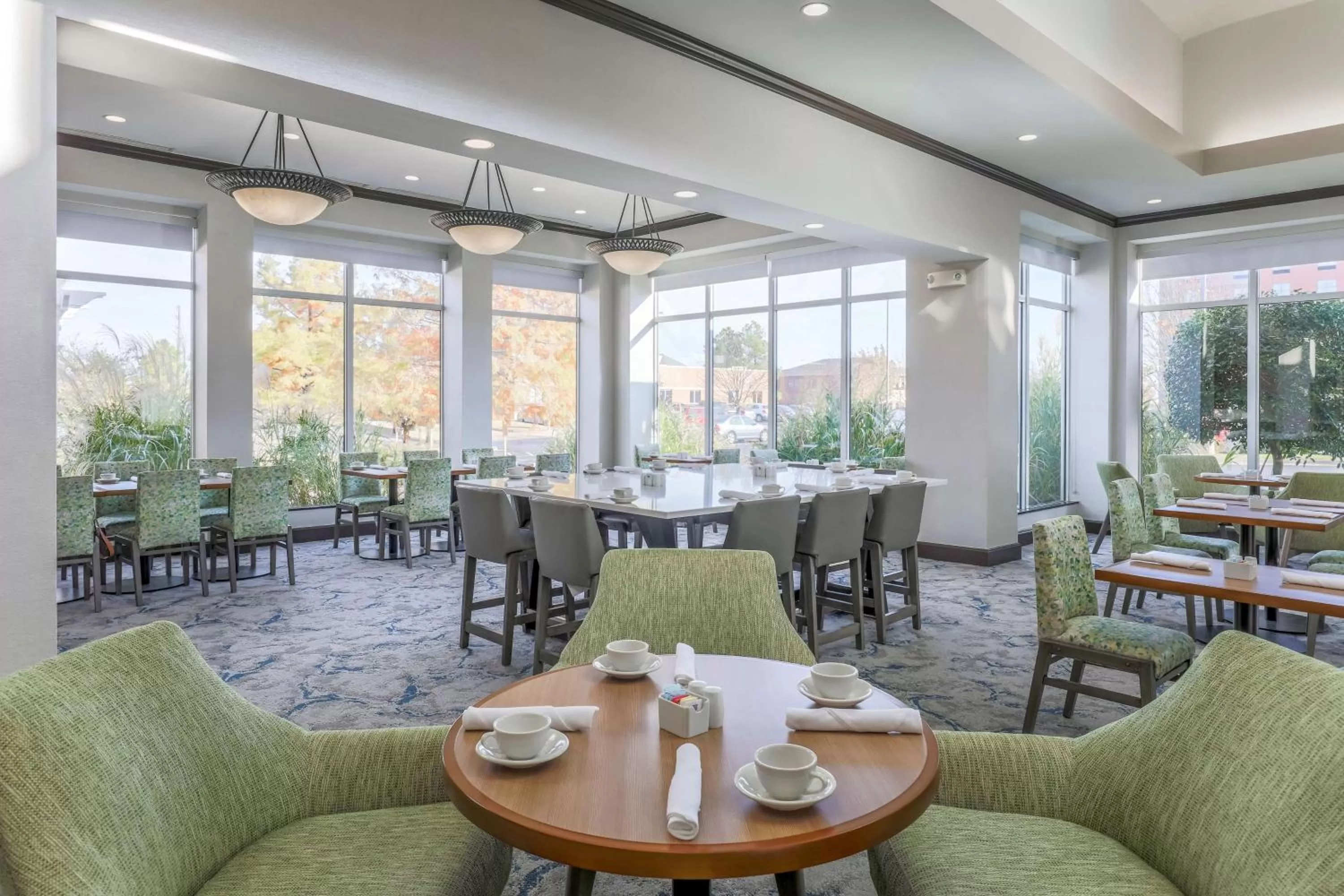 Restaurant/places to eat in Hilton Garden Inn Tulsa South
