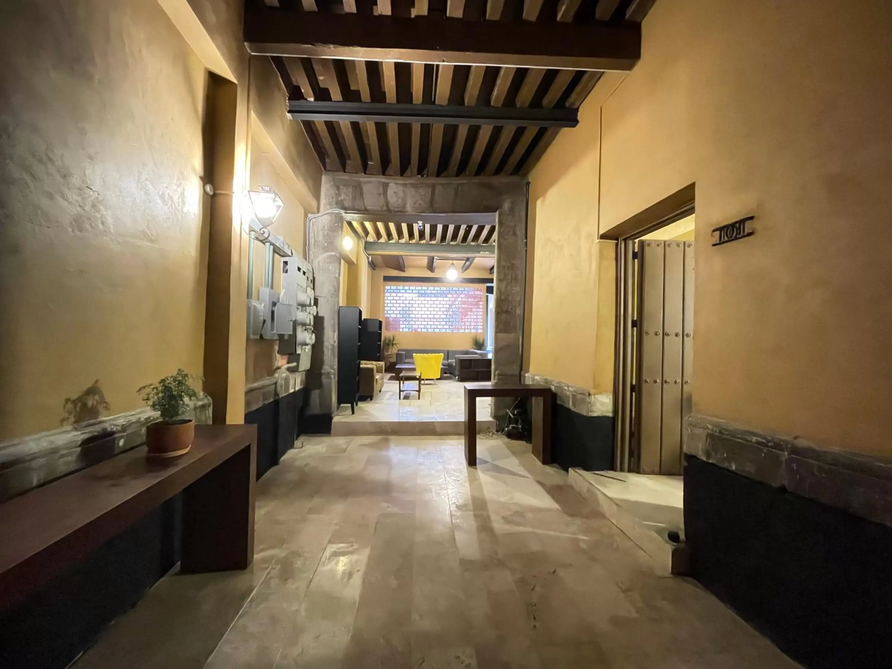 Lobby or reception in Colmena Hotel CDMX Centro