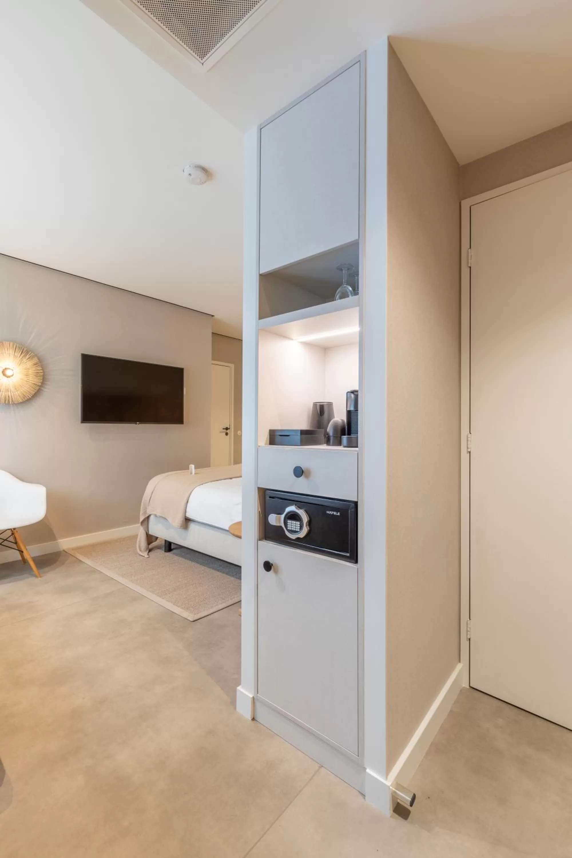 TV/Entertainment Center in Strandhotel Domburg